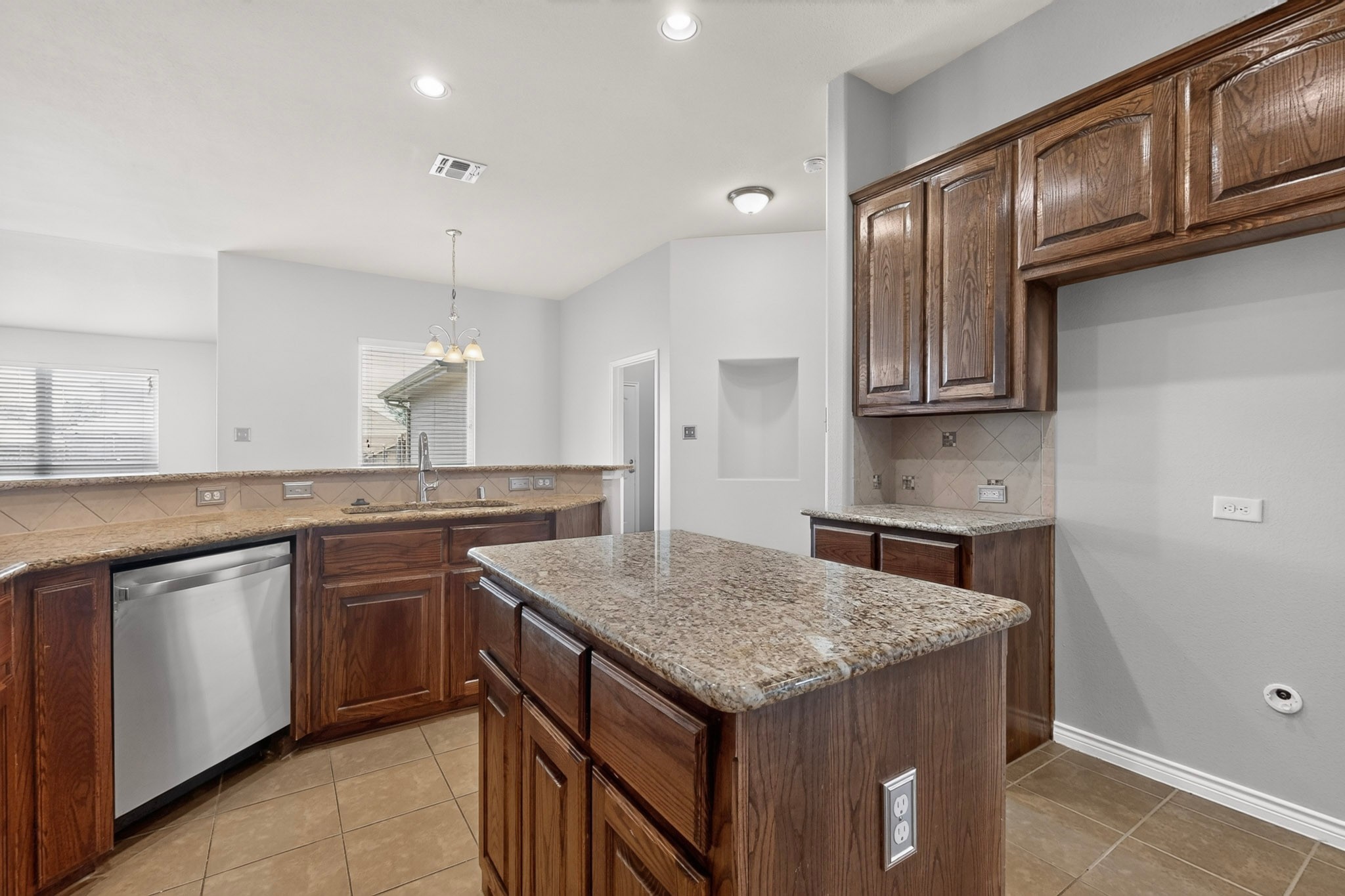 1413 Palasades Court