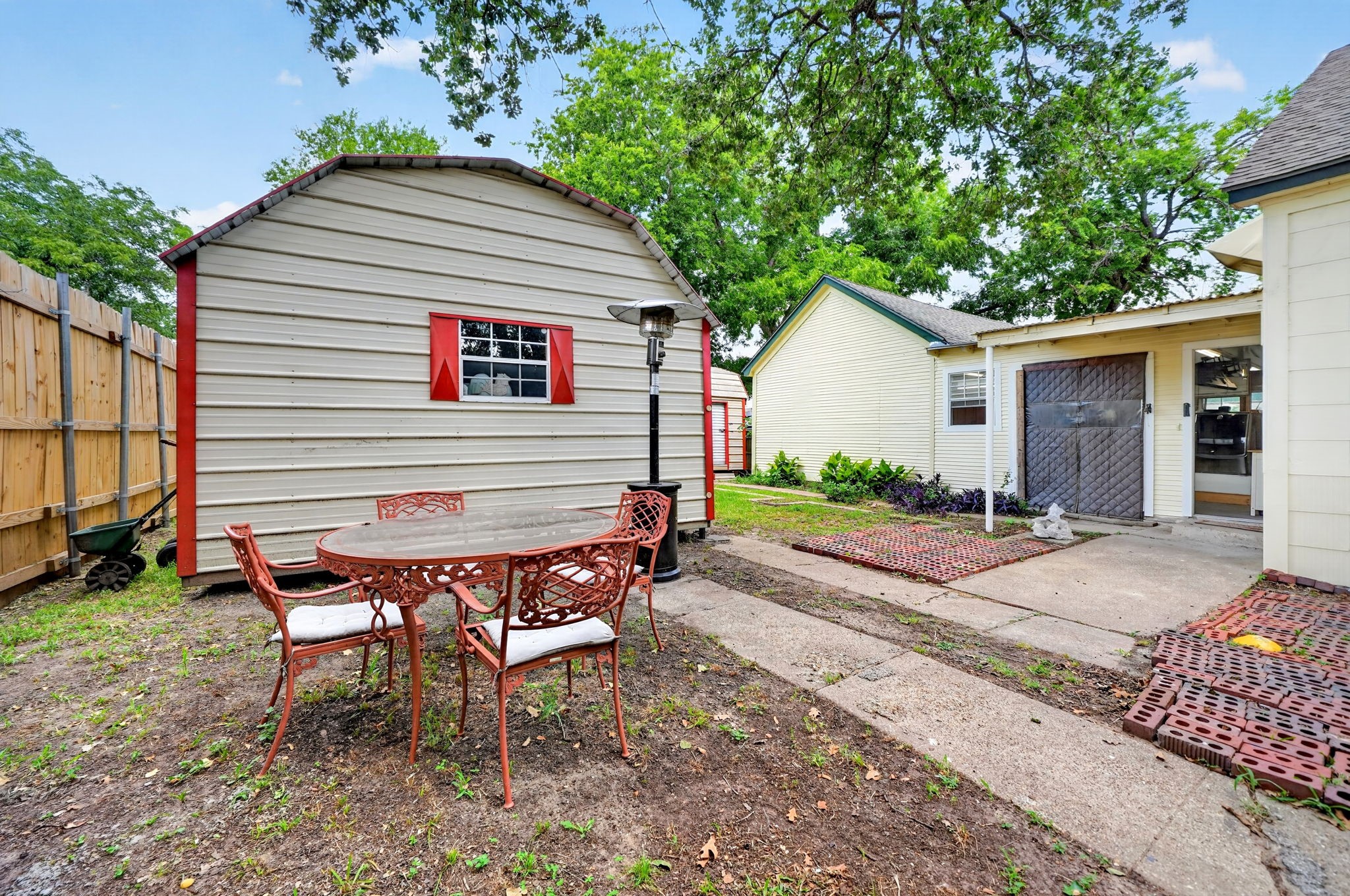 205 Wykagyl Street