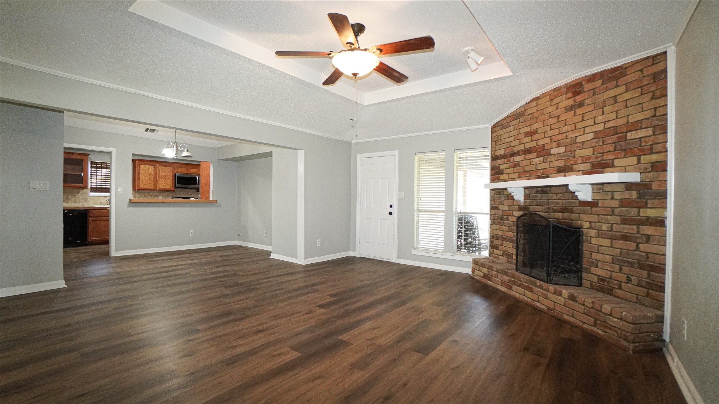 7113 Ridgeview Drive