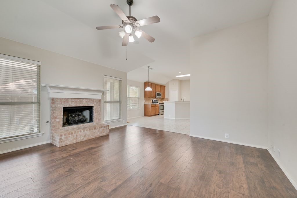 1385 San Rafael Drive