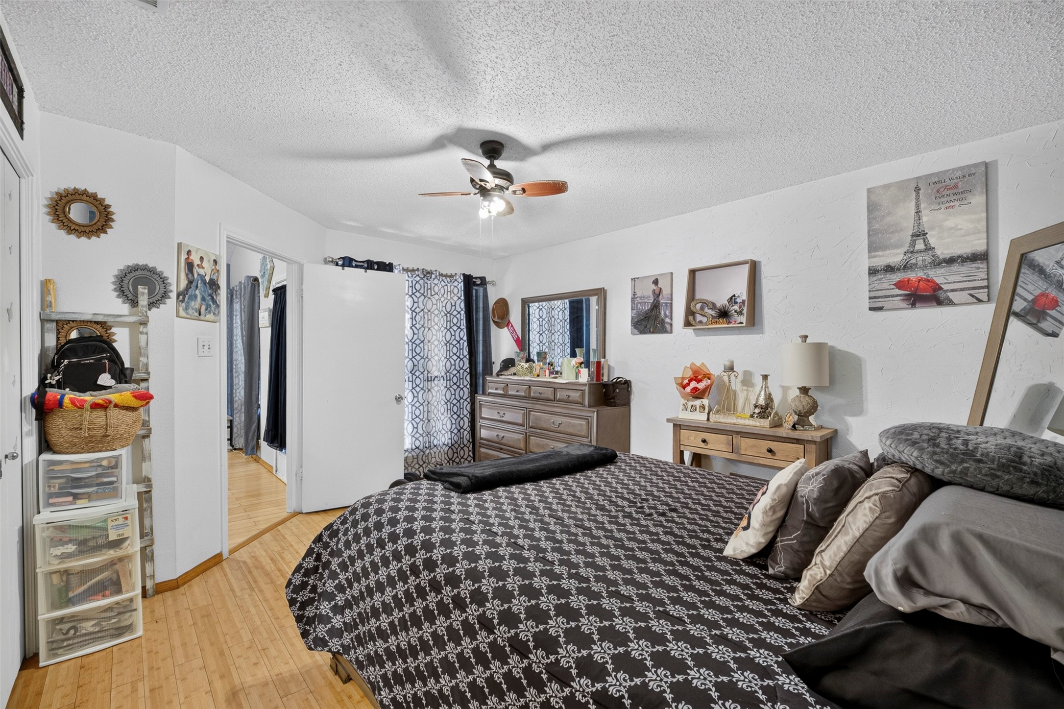 1732 Alameda Drive