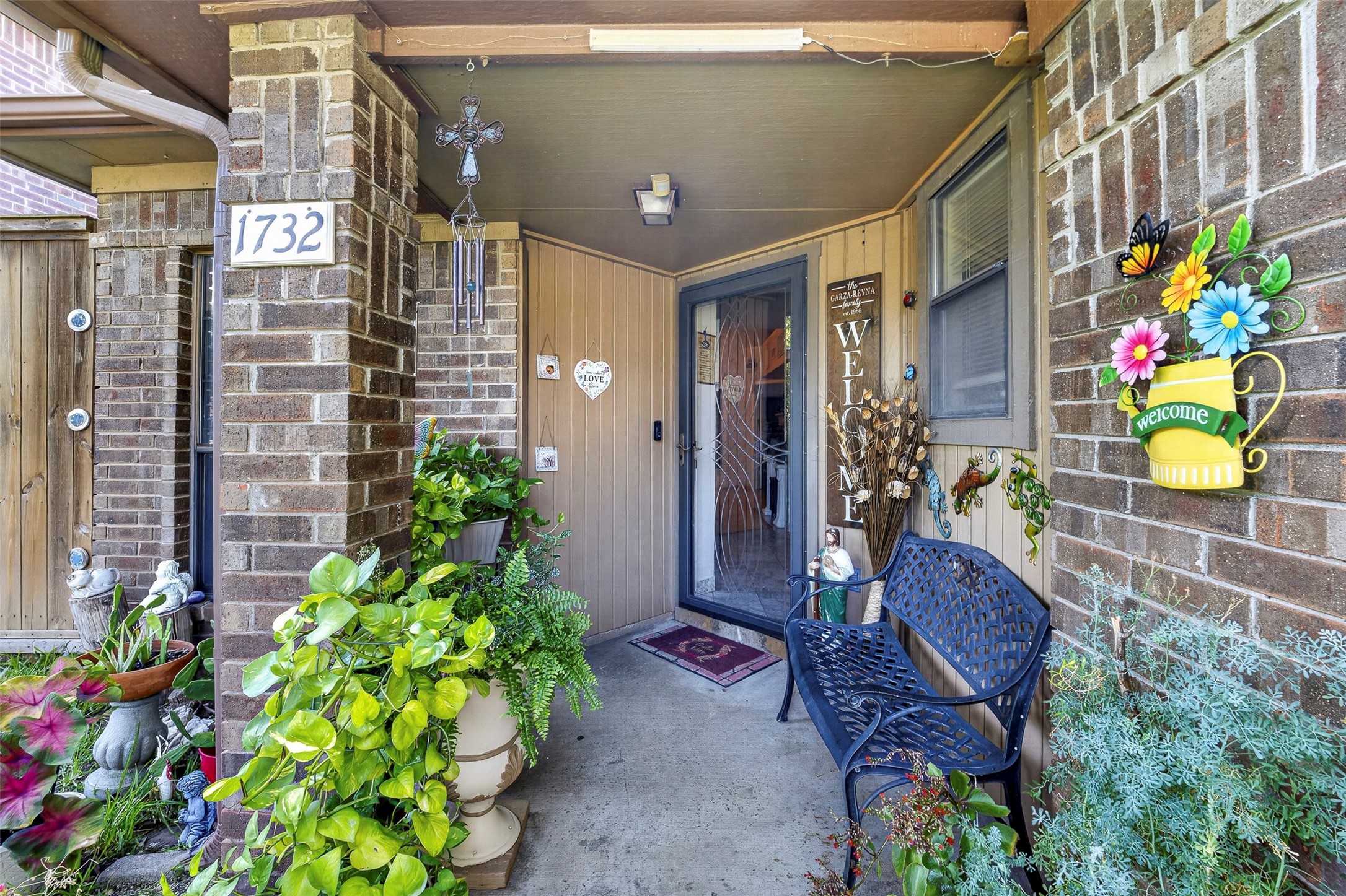 1732 Alameda Drive