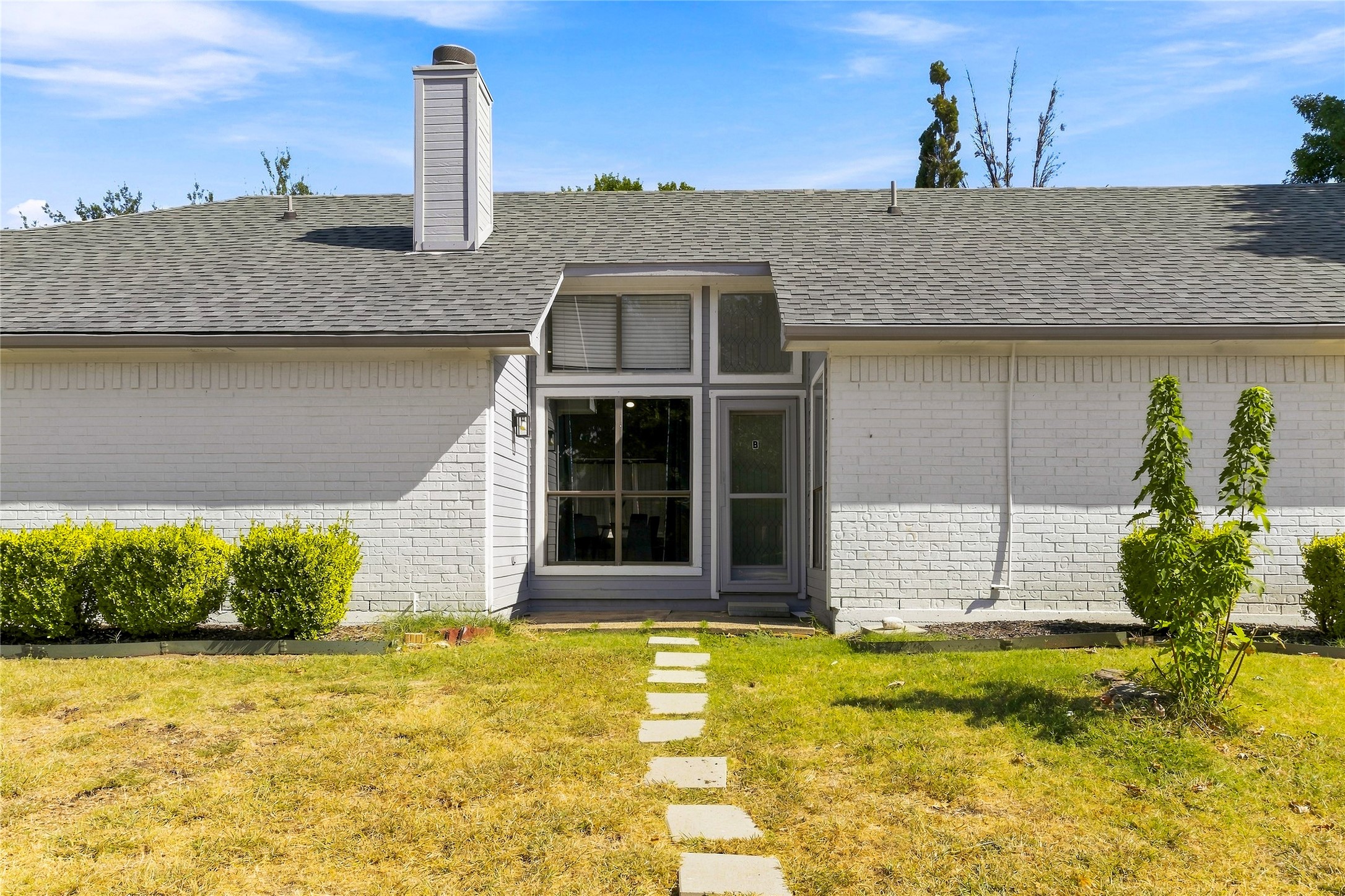 6813 Hickory Creek