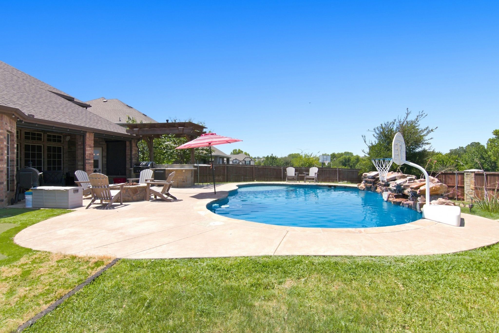 5812 Pine Flat Court
