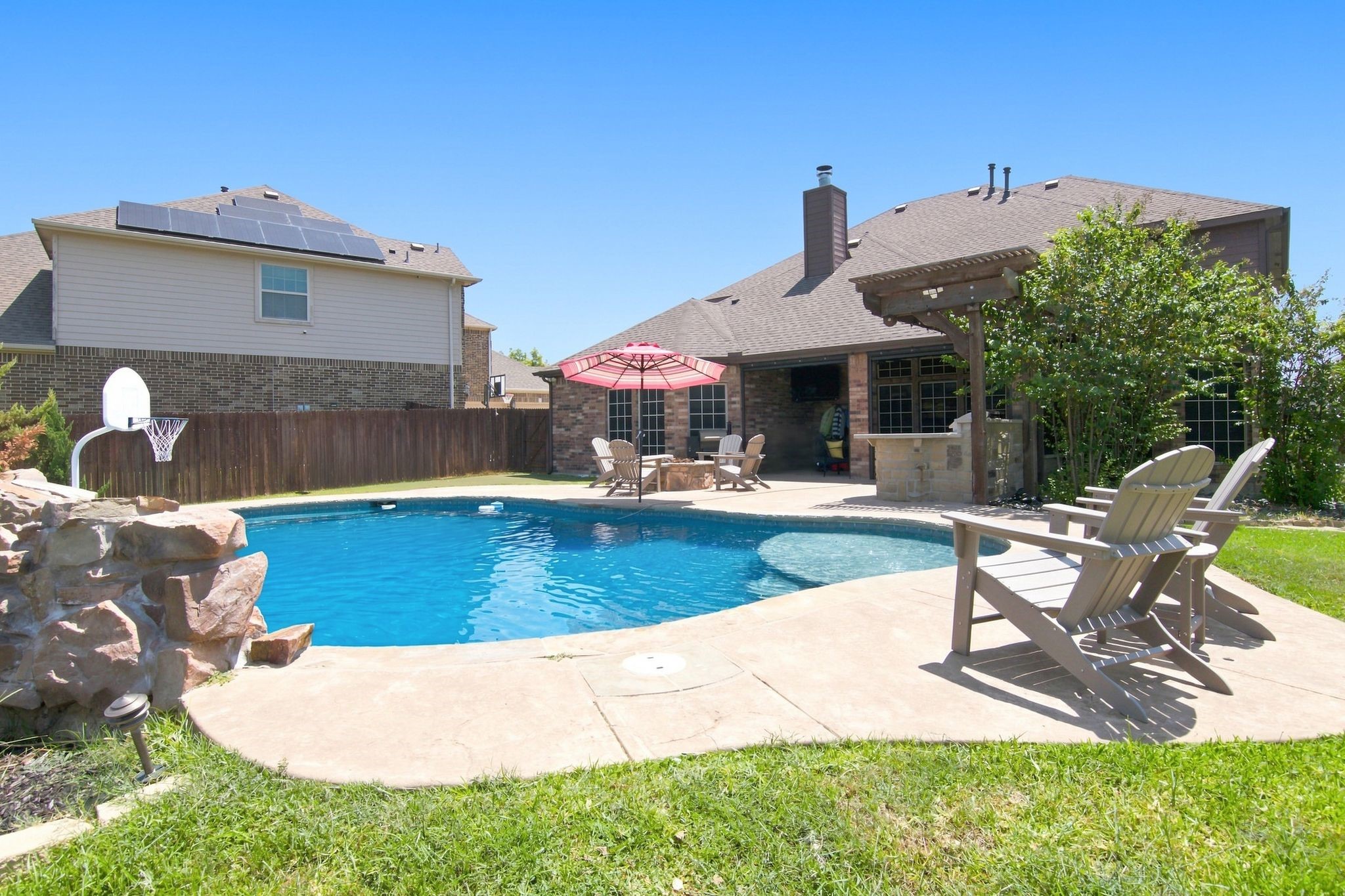 5812 Pine Flat Court