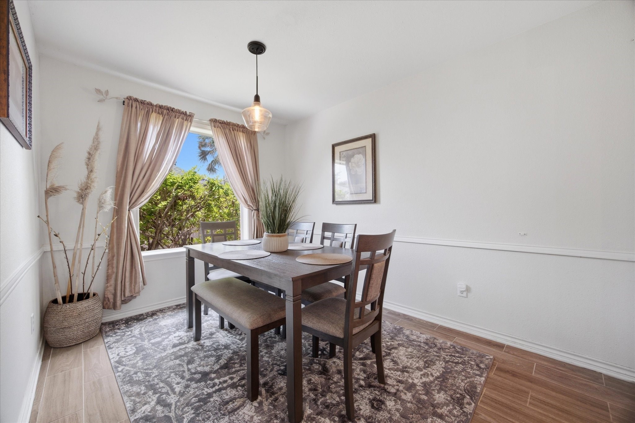 1123 Bayshore Drive