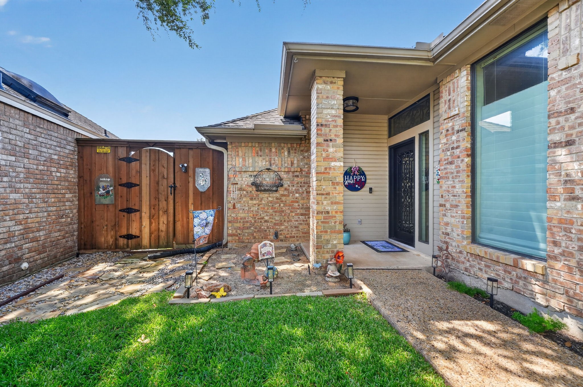 806 Oakway Court
