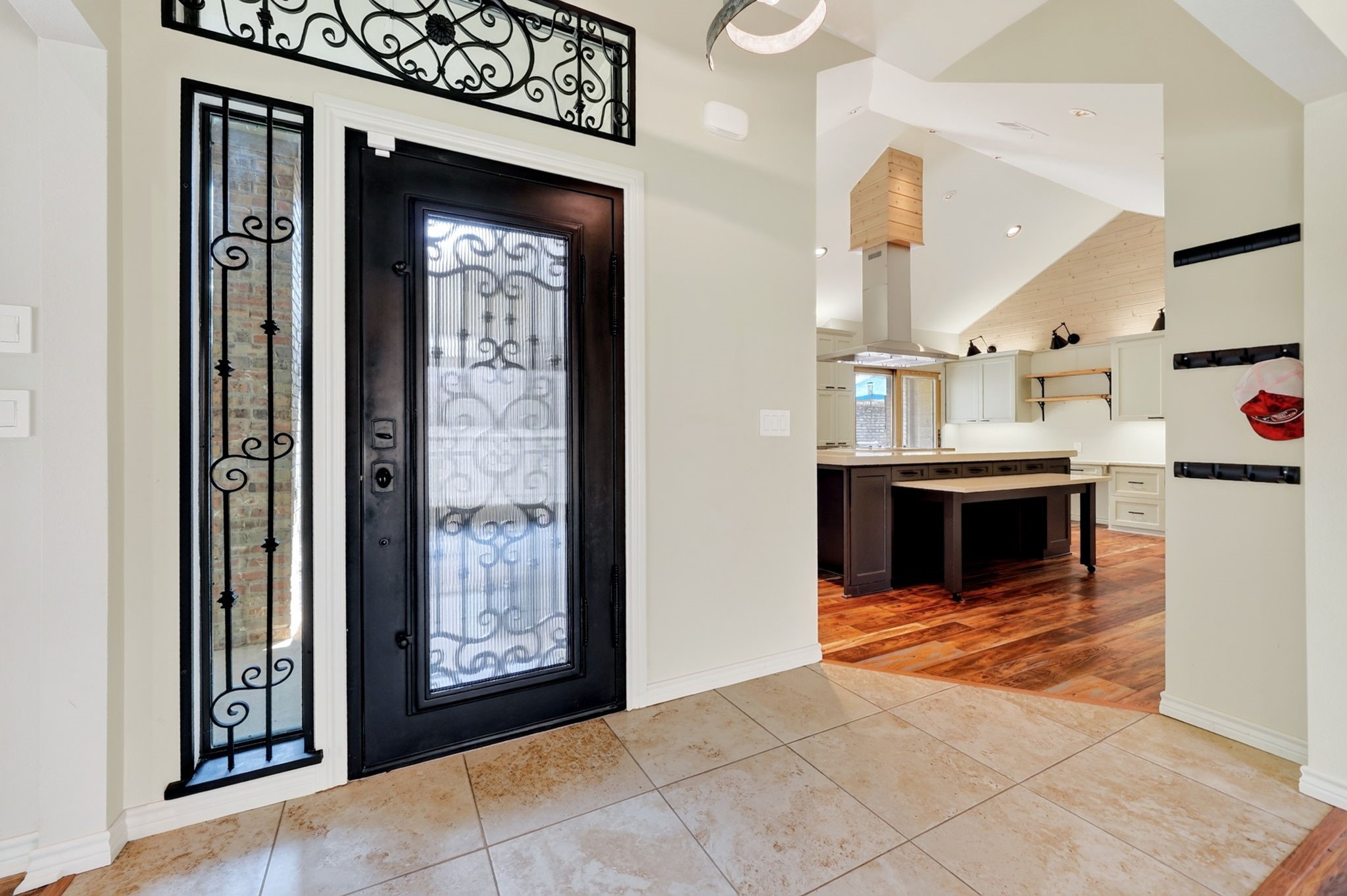 806 Oakway Court