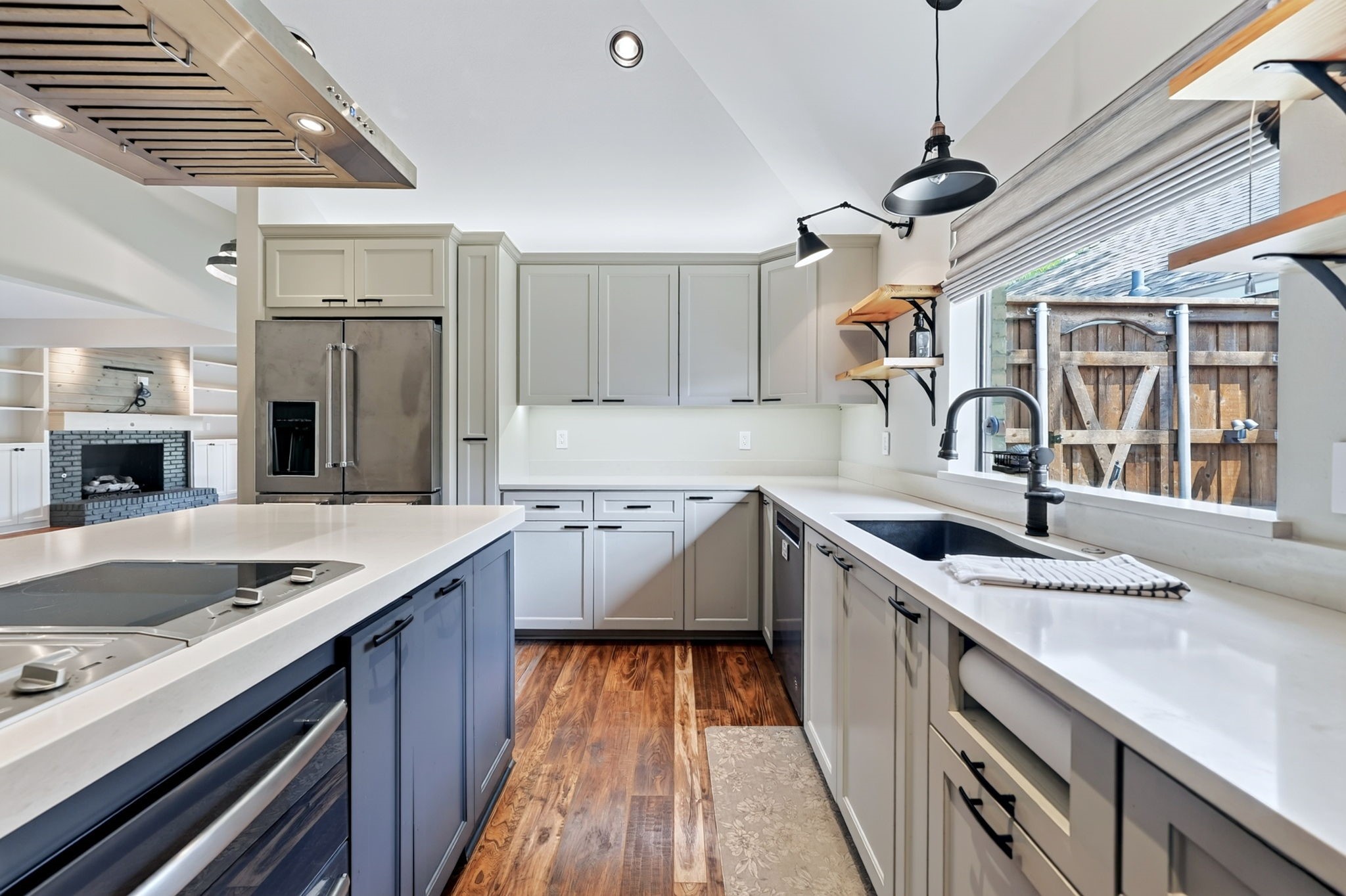 806 Oakway Court