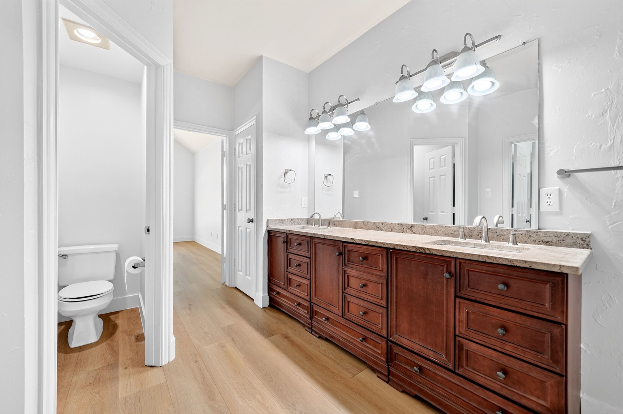 2917 Cedar Pass Court