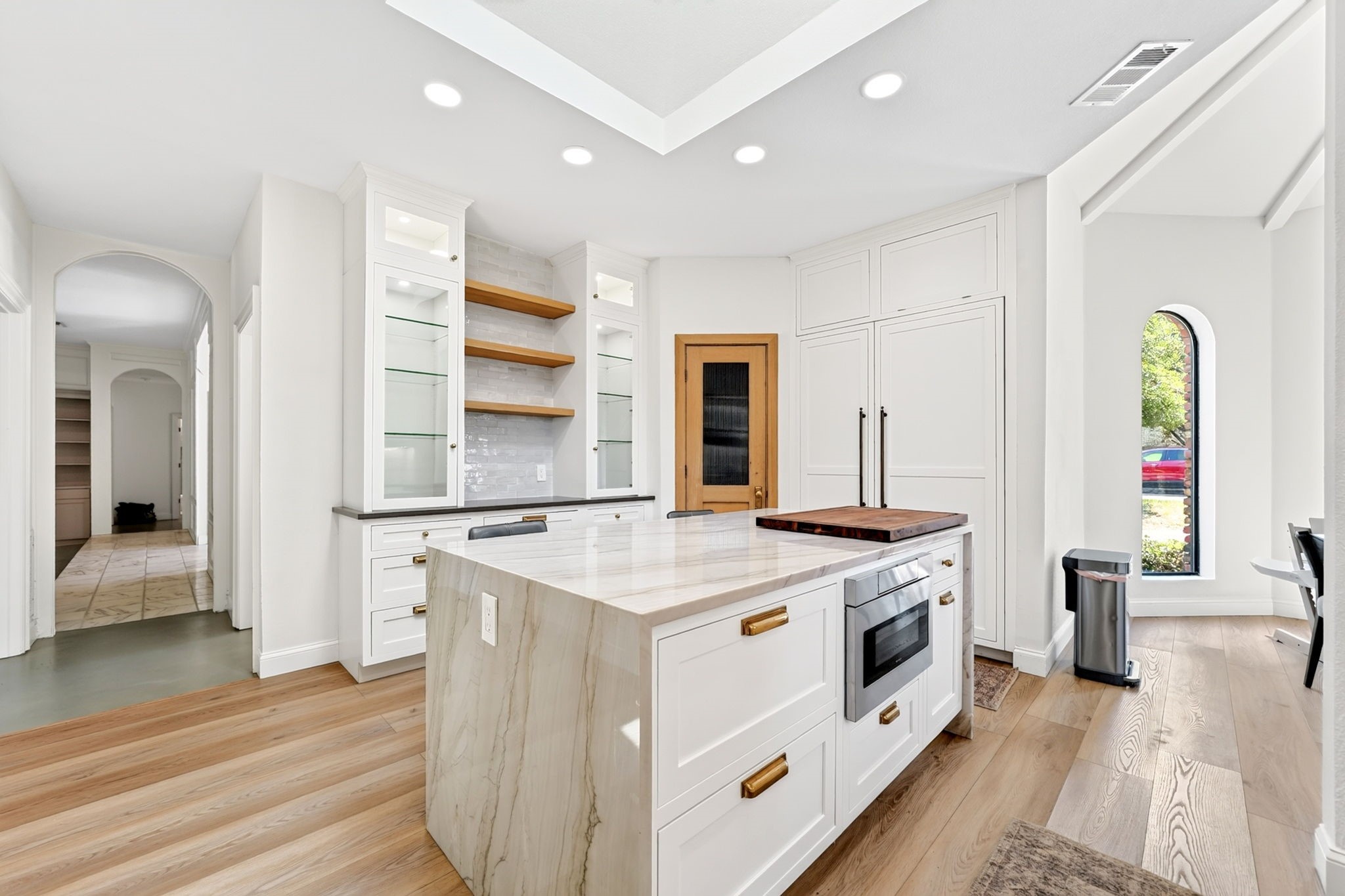 10101 Bridgegate Lane
