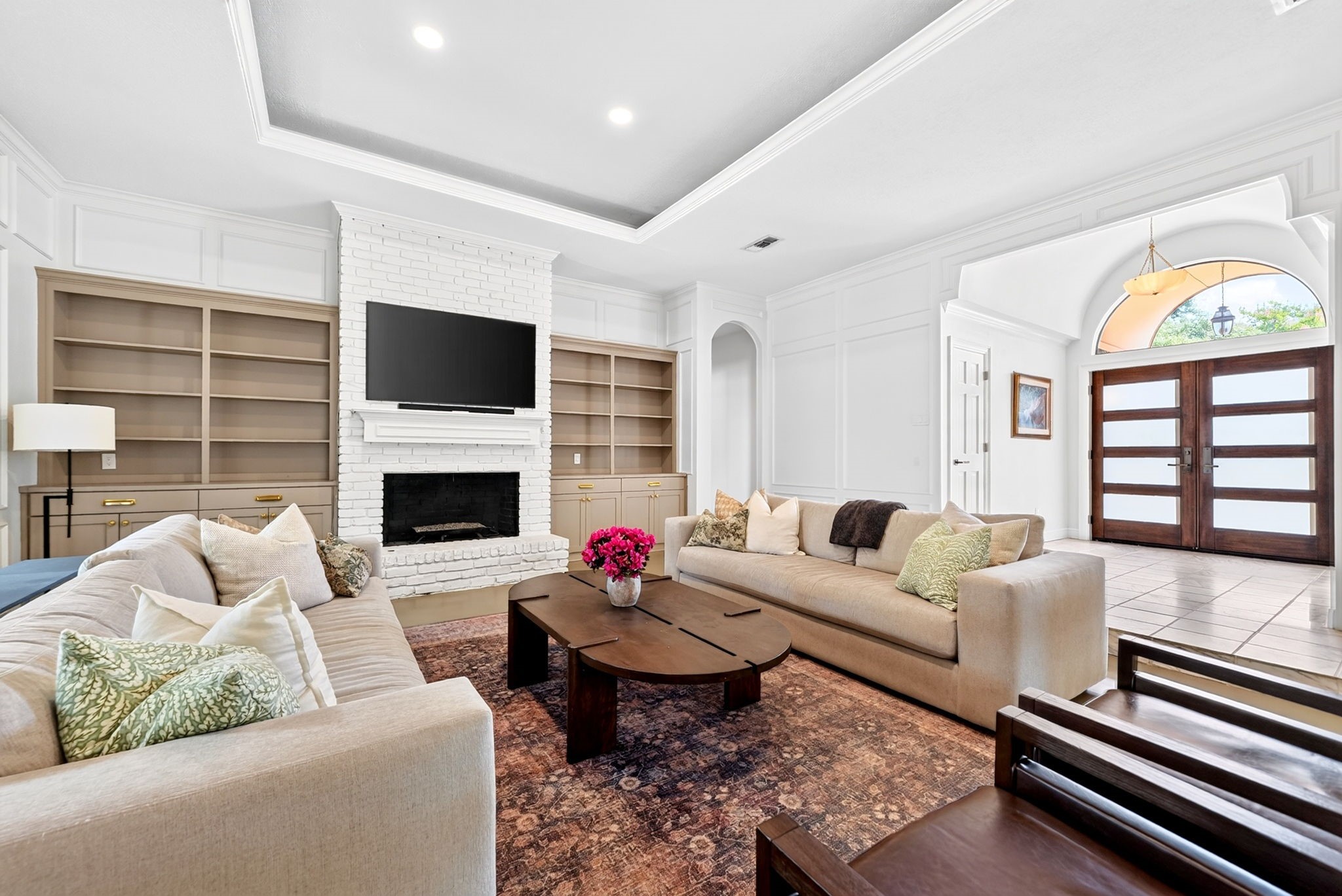 10101 Bridgegate Lane