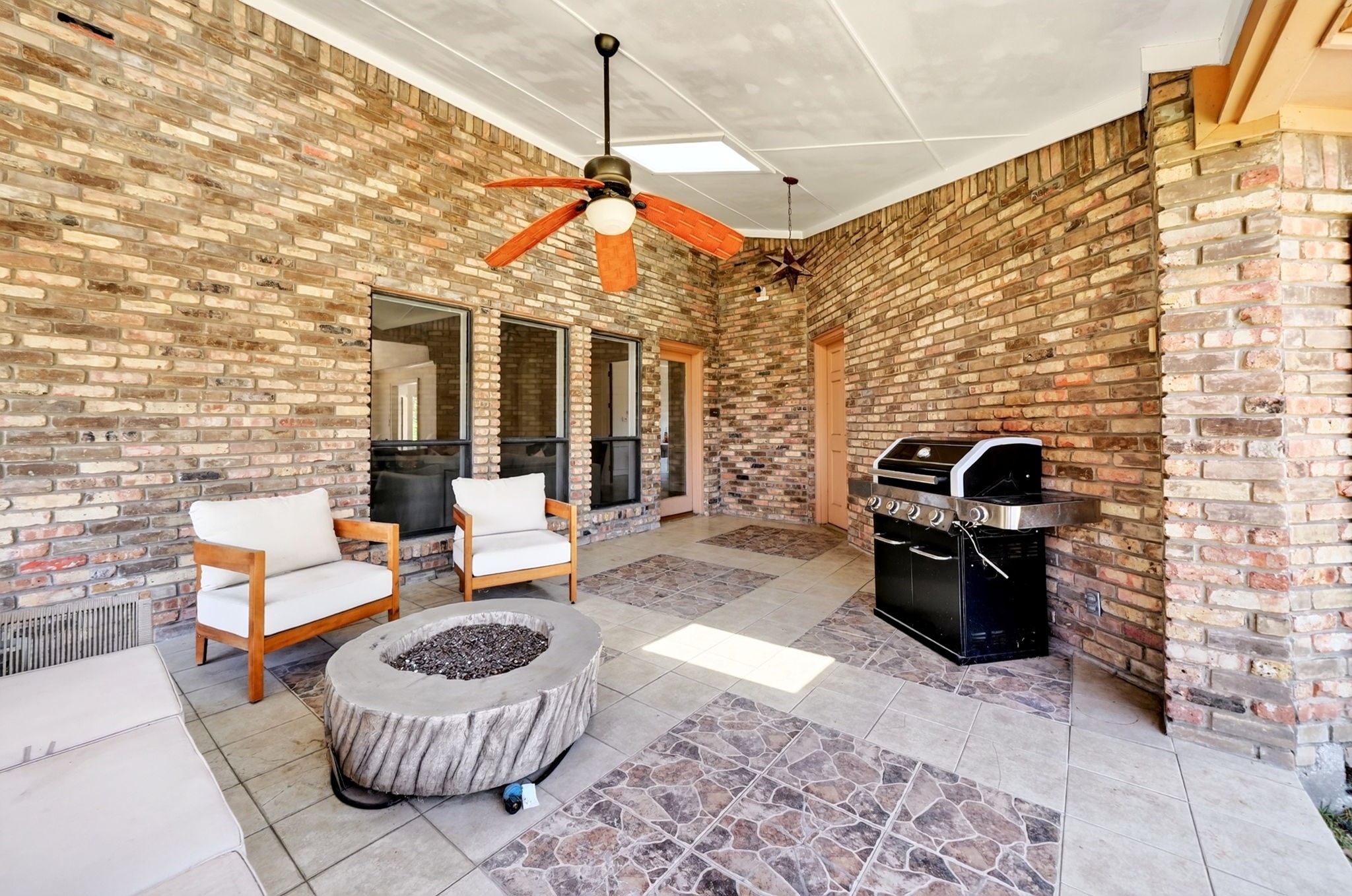 10101 Bridgegate Lane