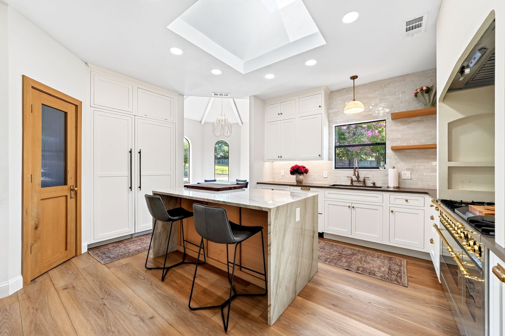 10101 Bridgegate Lane