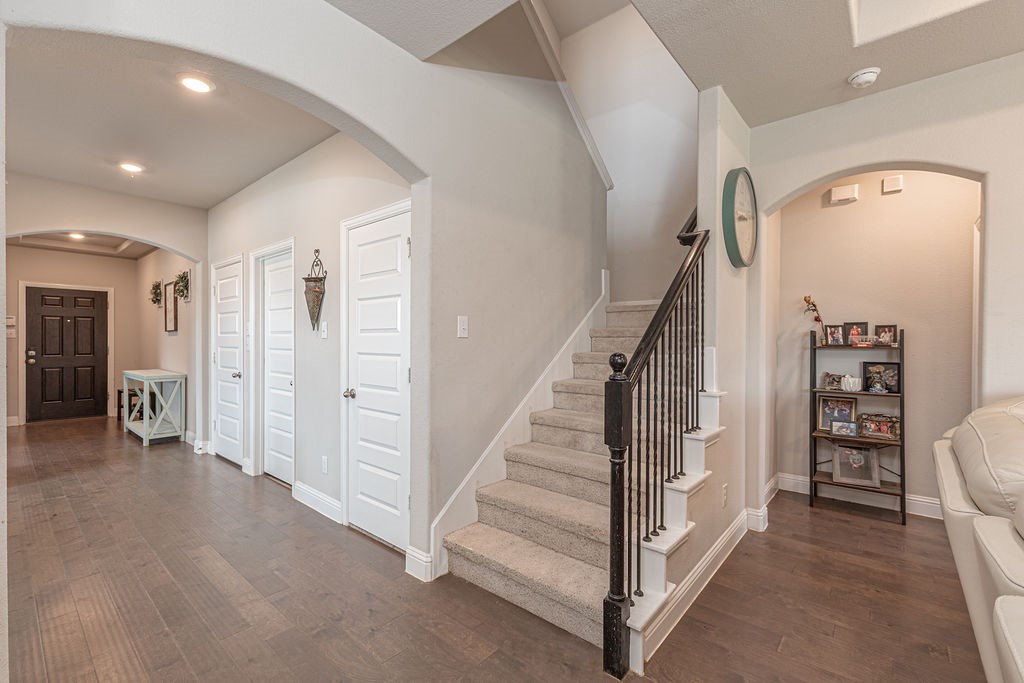 102 Highedge Drive