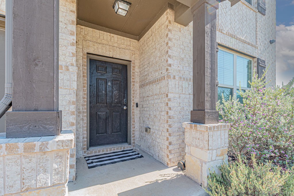 102 Highedge Drive