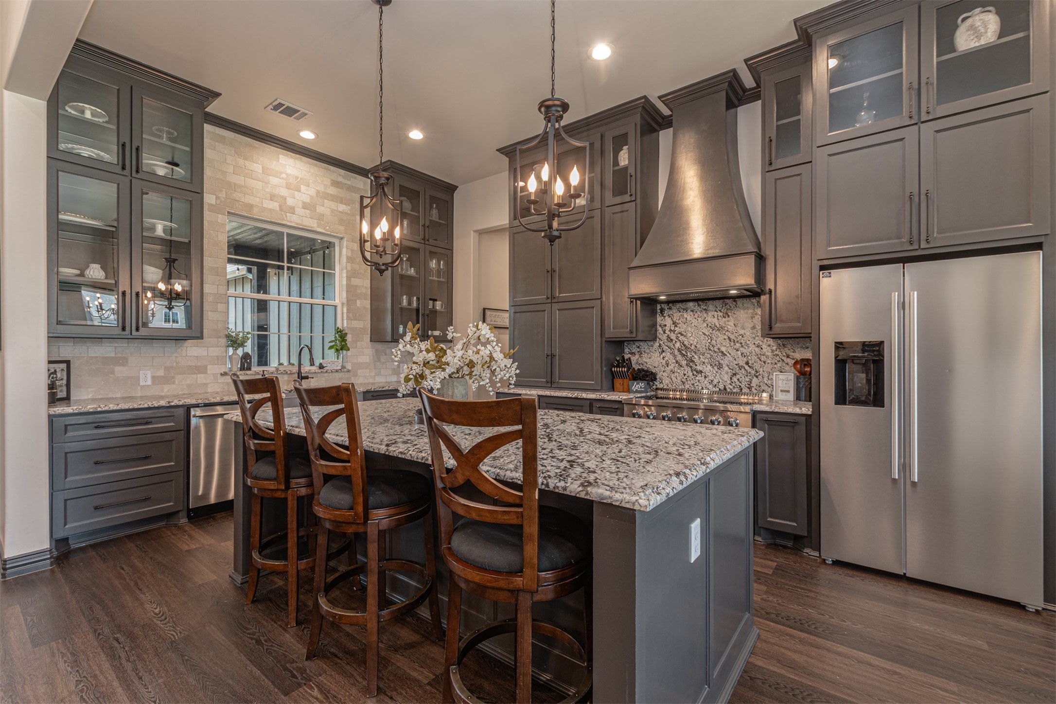 3591 Evergreen Lane