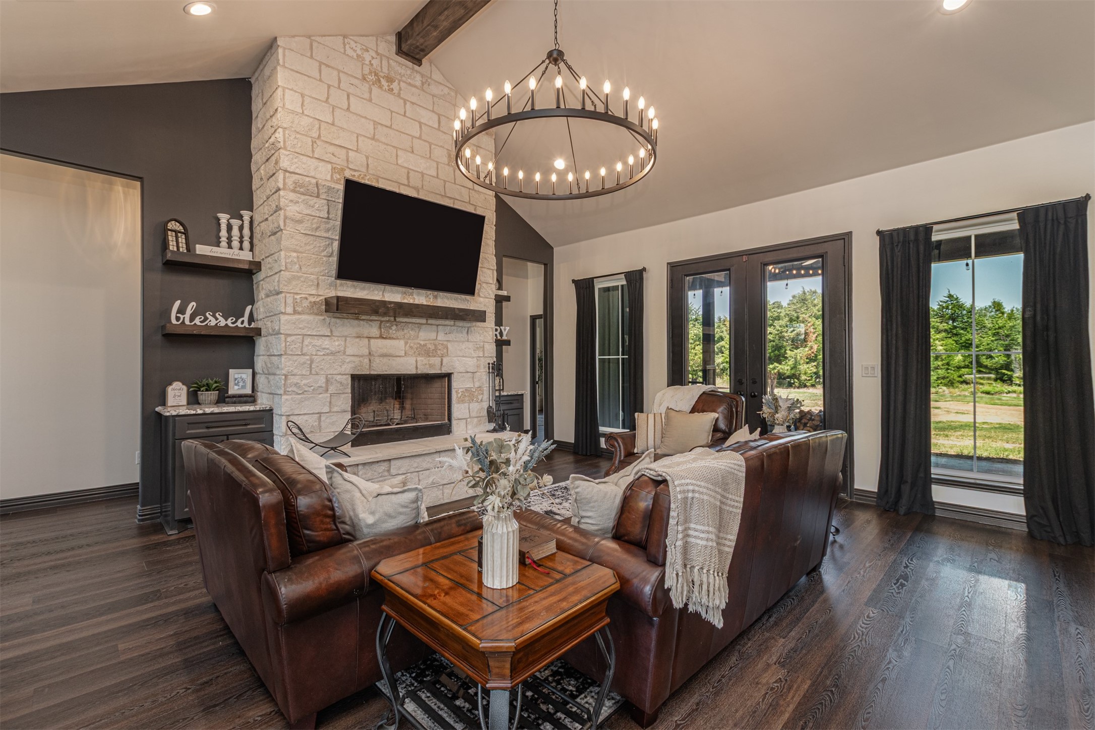 3591 Evergreen Lane