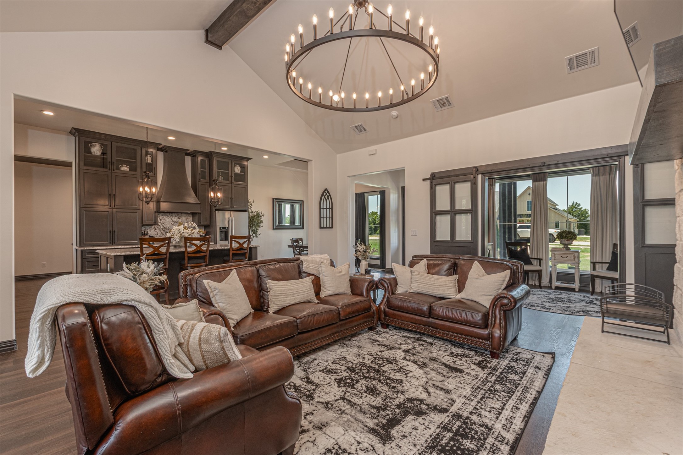 3591 Evergreen Lane