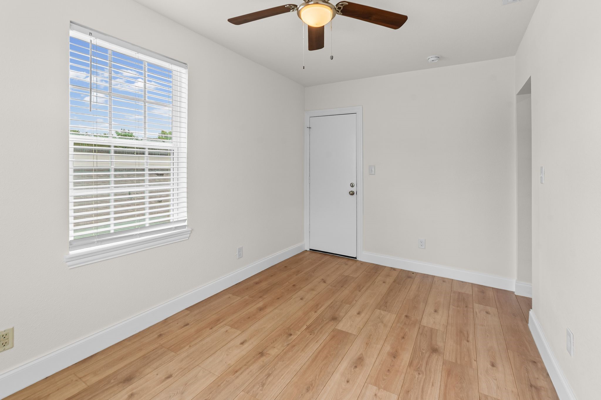 2005 Wesley Street 3