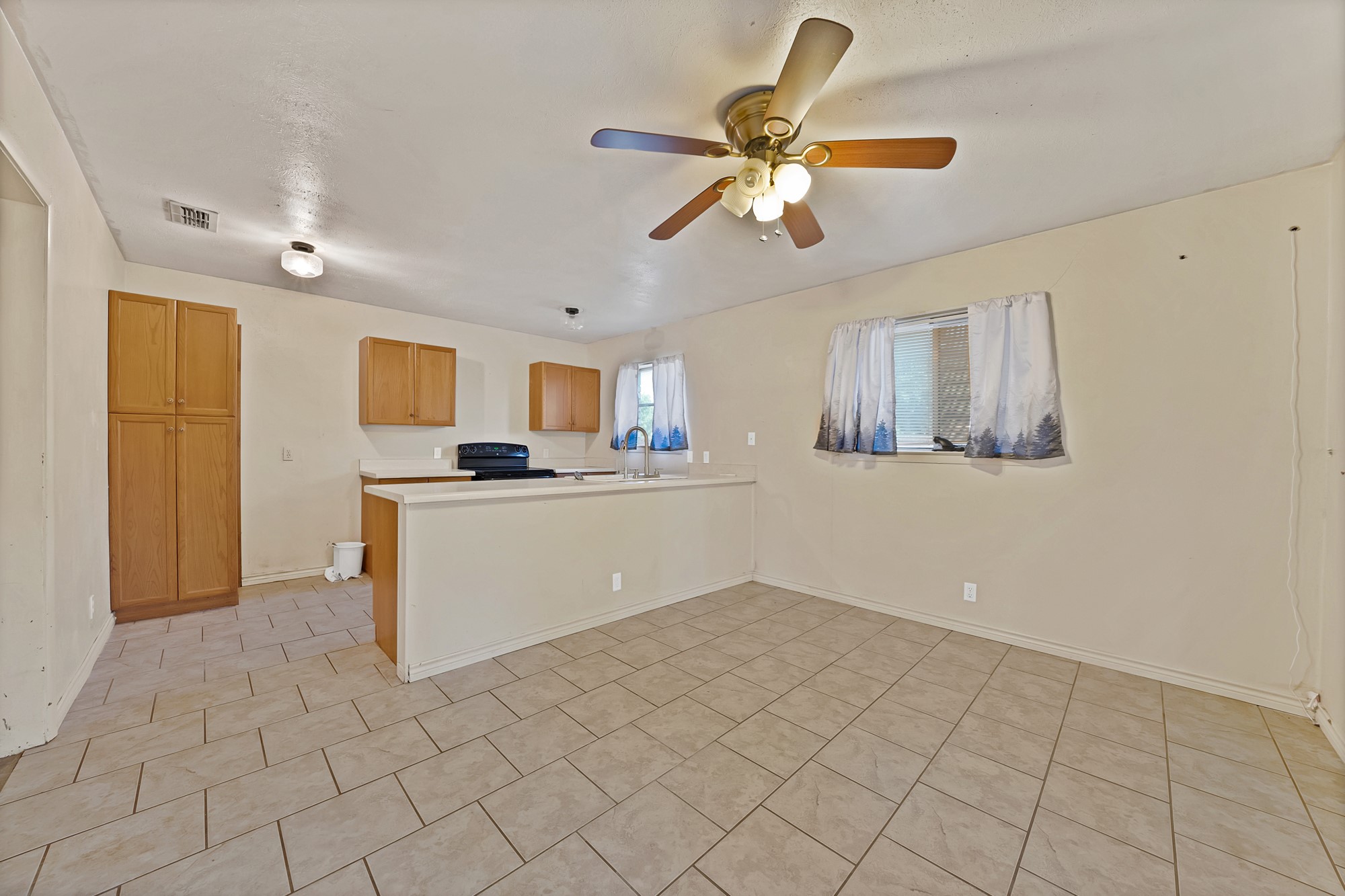 509 Henslee Drive