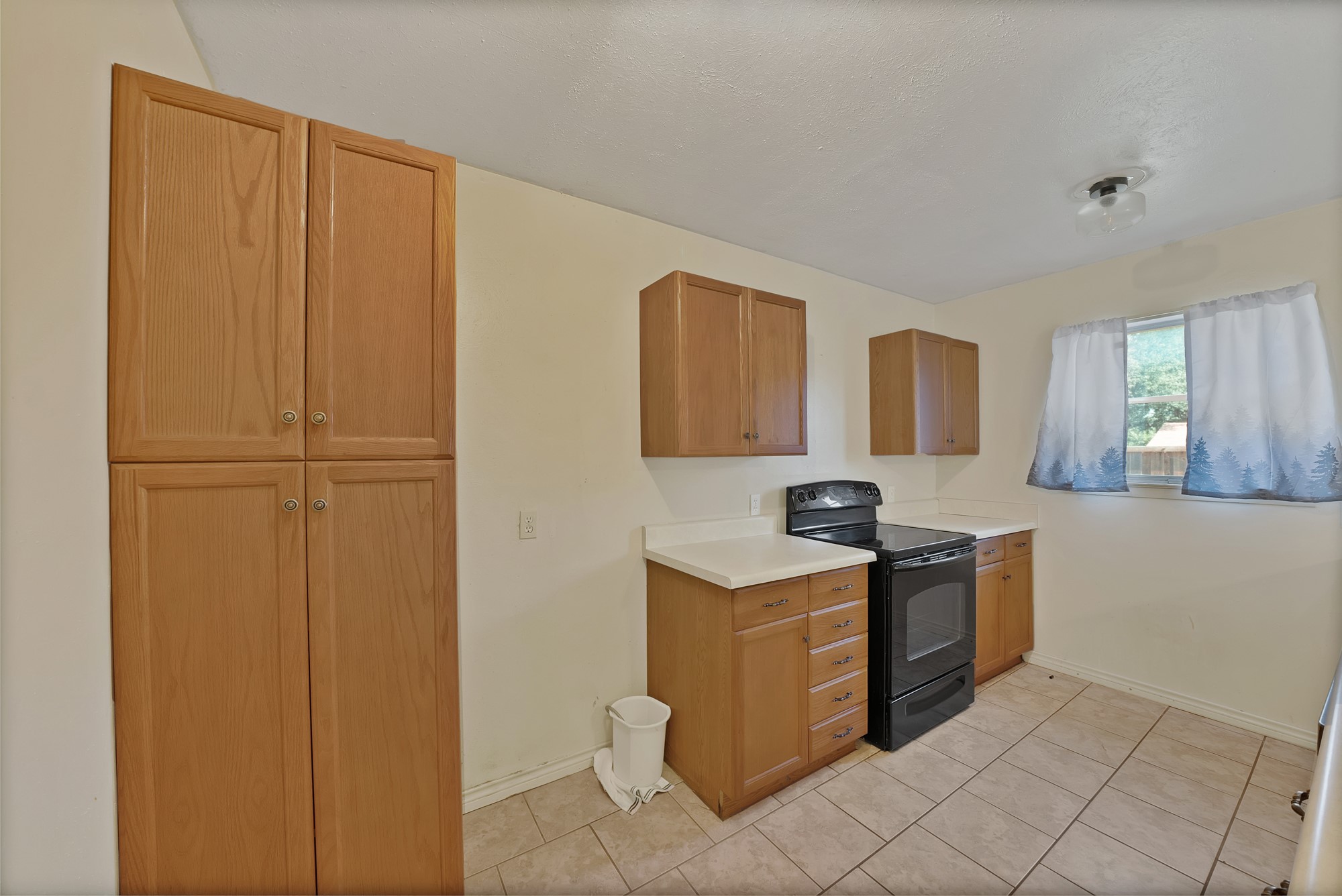 509 Henslee Drive