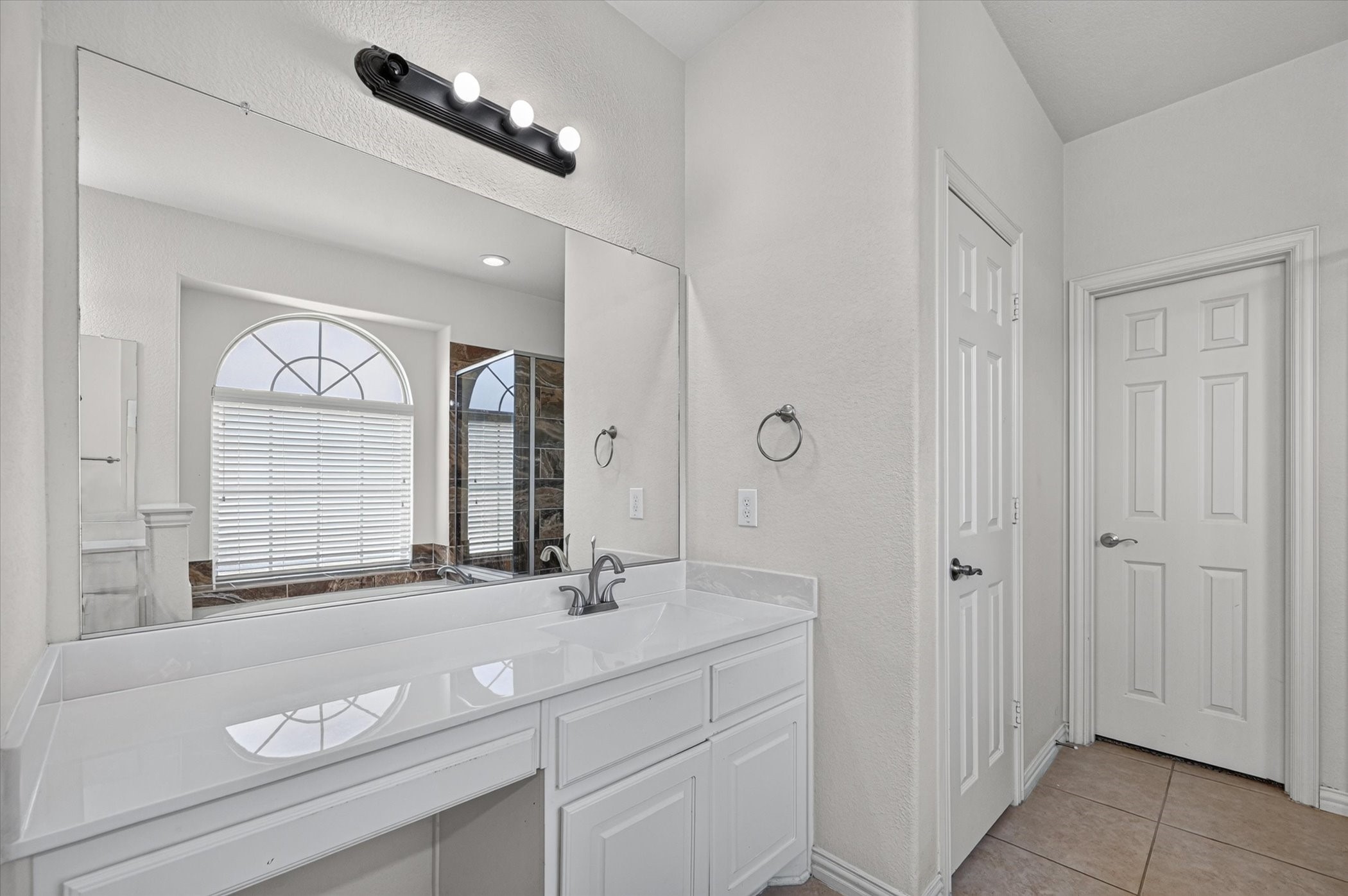 9813 Amaranth Drive