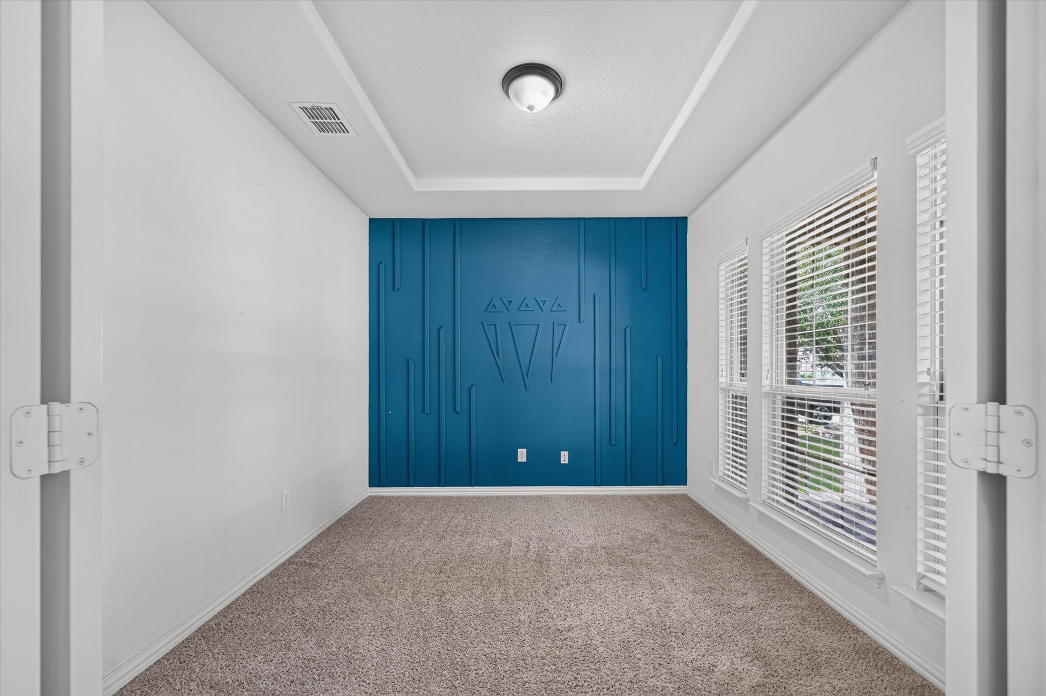 9813 Amaranth Drive