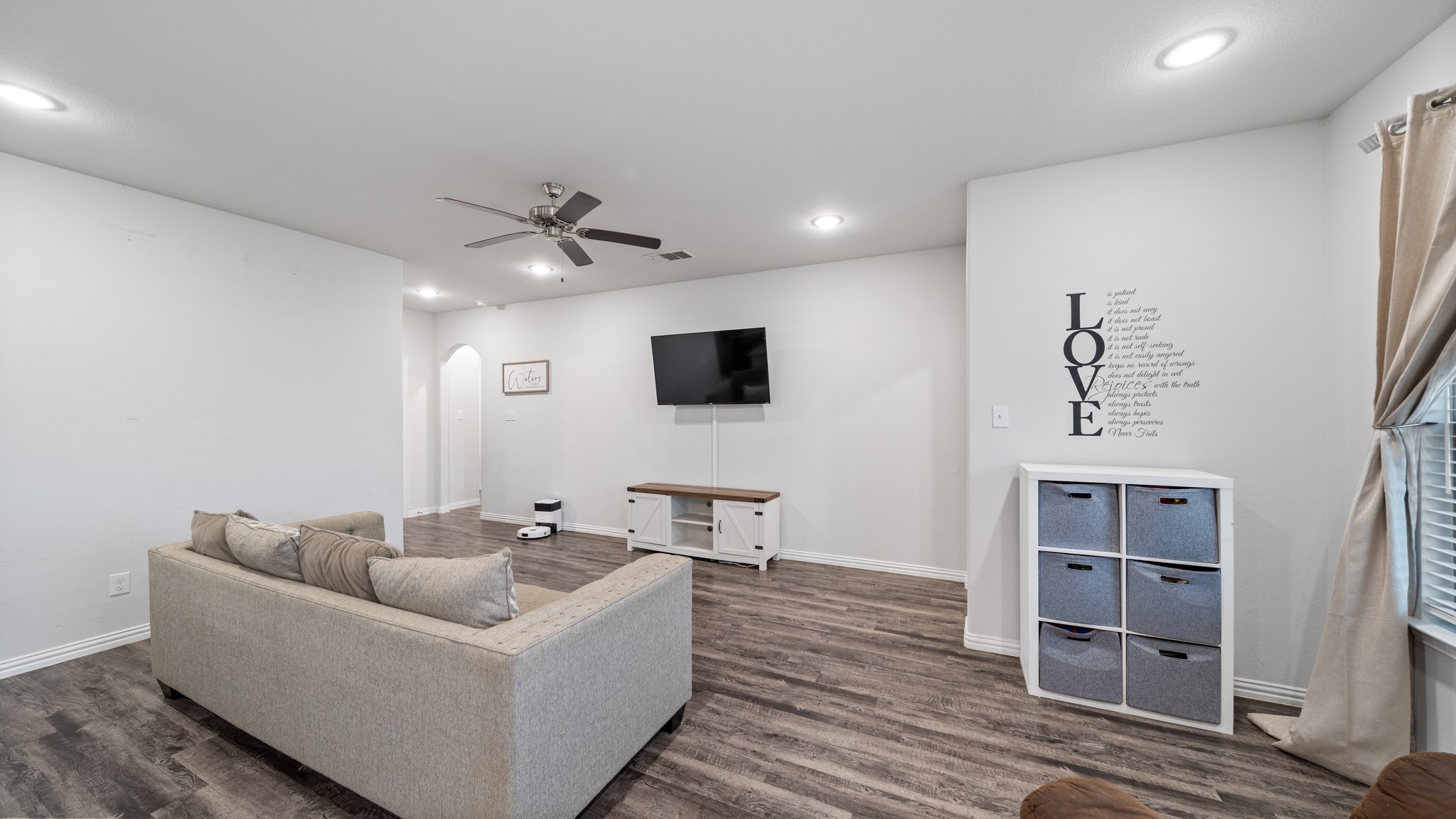 121 Willowbend Loop