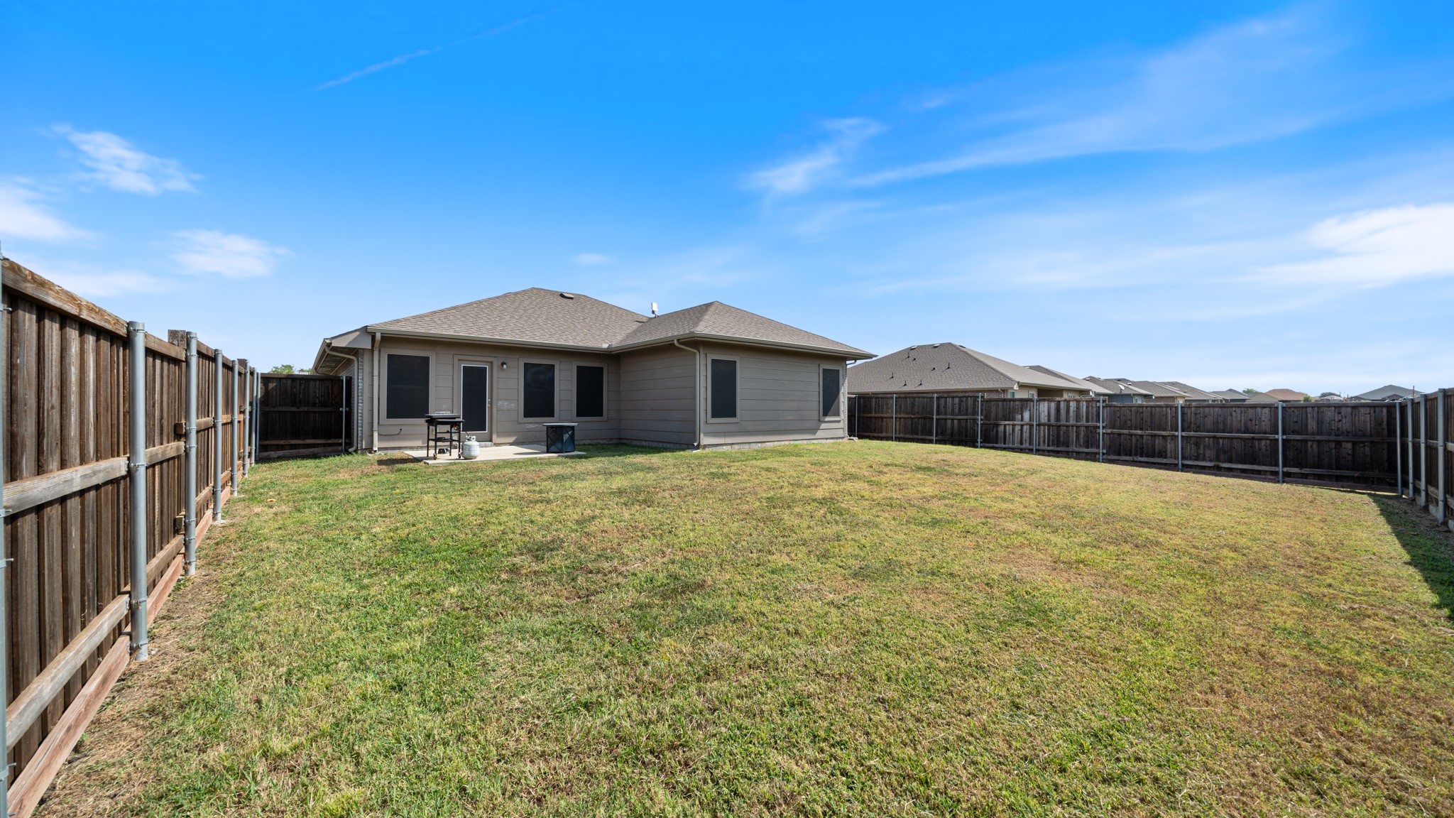 121 Willowbend Loop