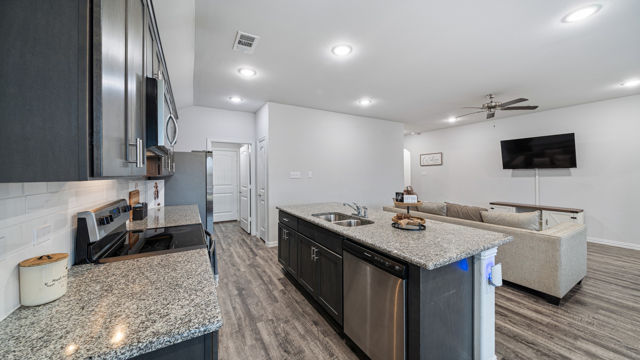 121 Willowbend Loop