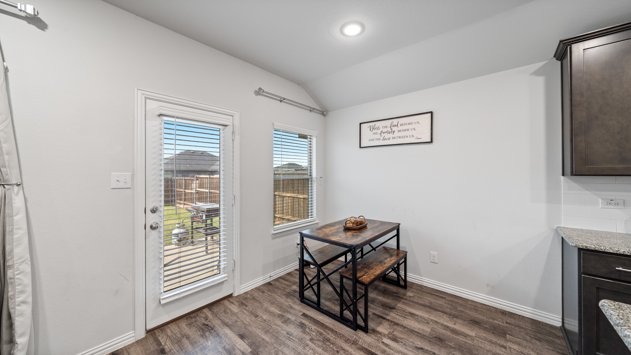 121 Willowbend Loop