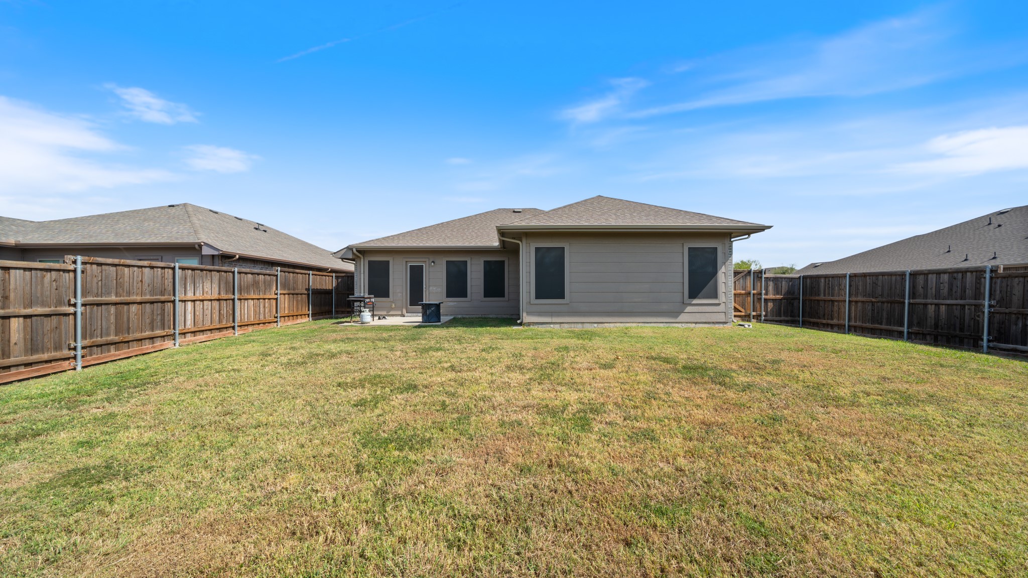 121 Willowbend Loop