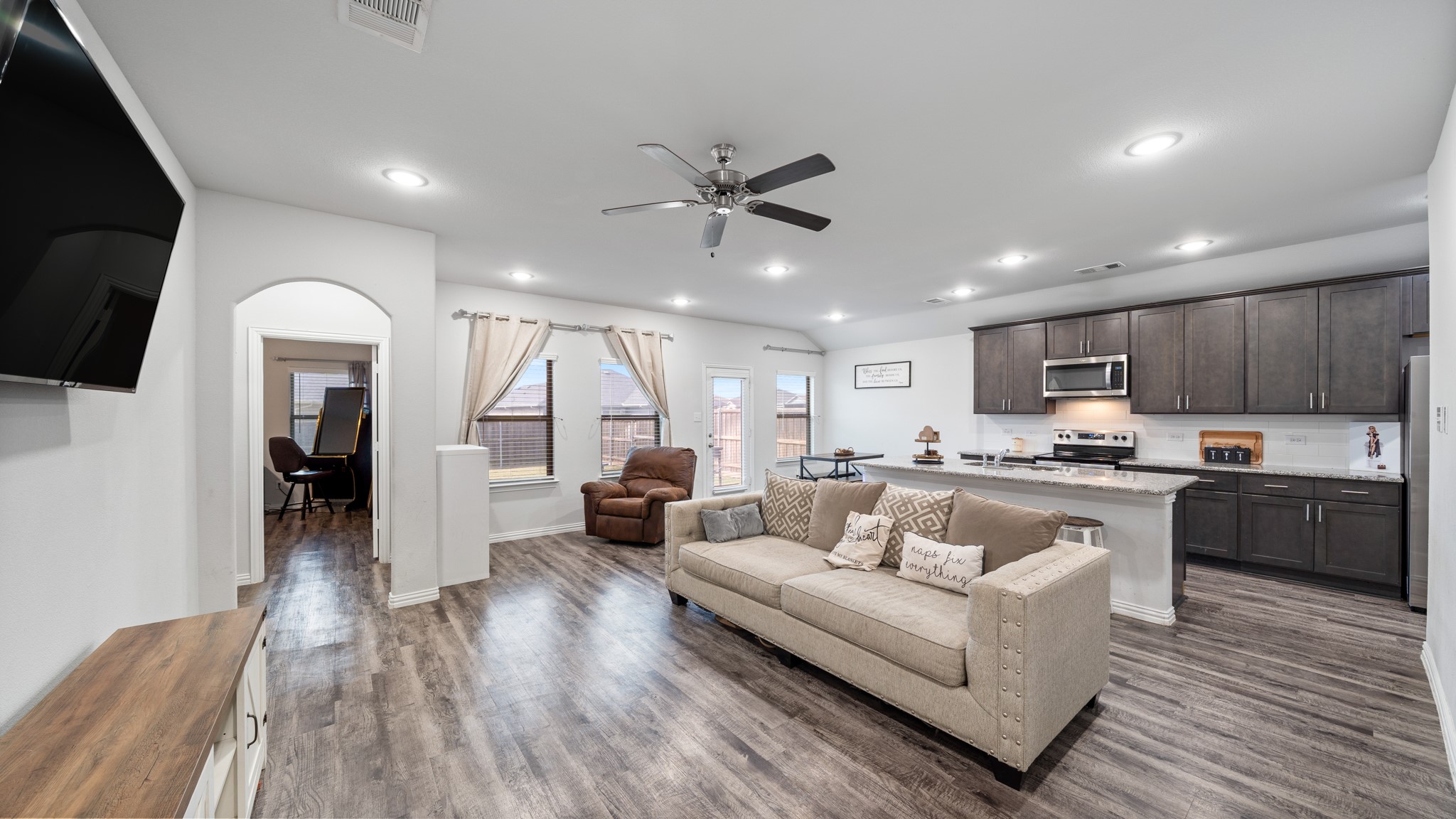 121 Willowbend Loop