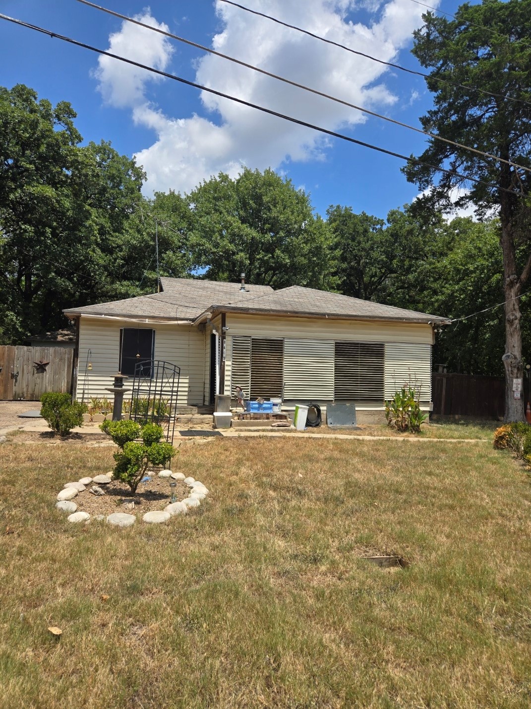 8409 Kingsfield Road