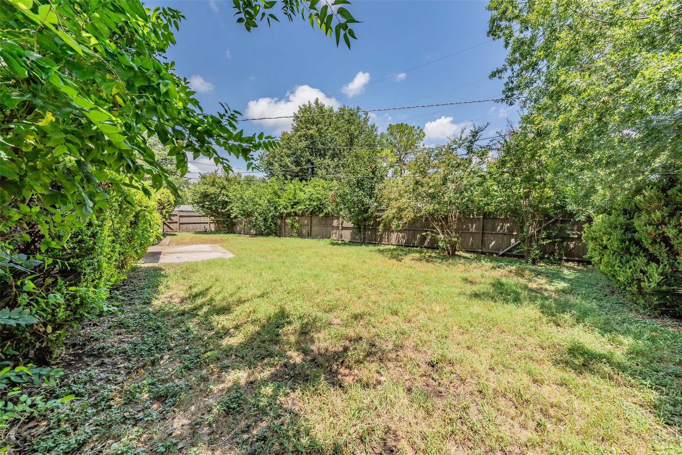 6721 Cylinda Sue Circle