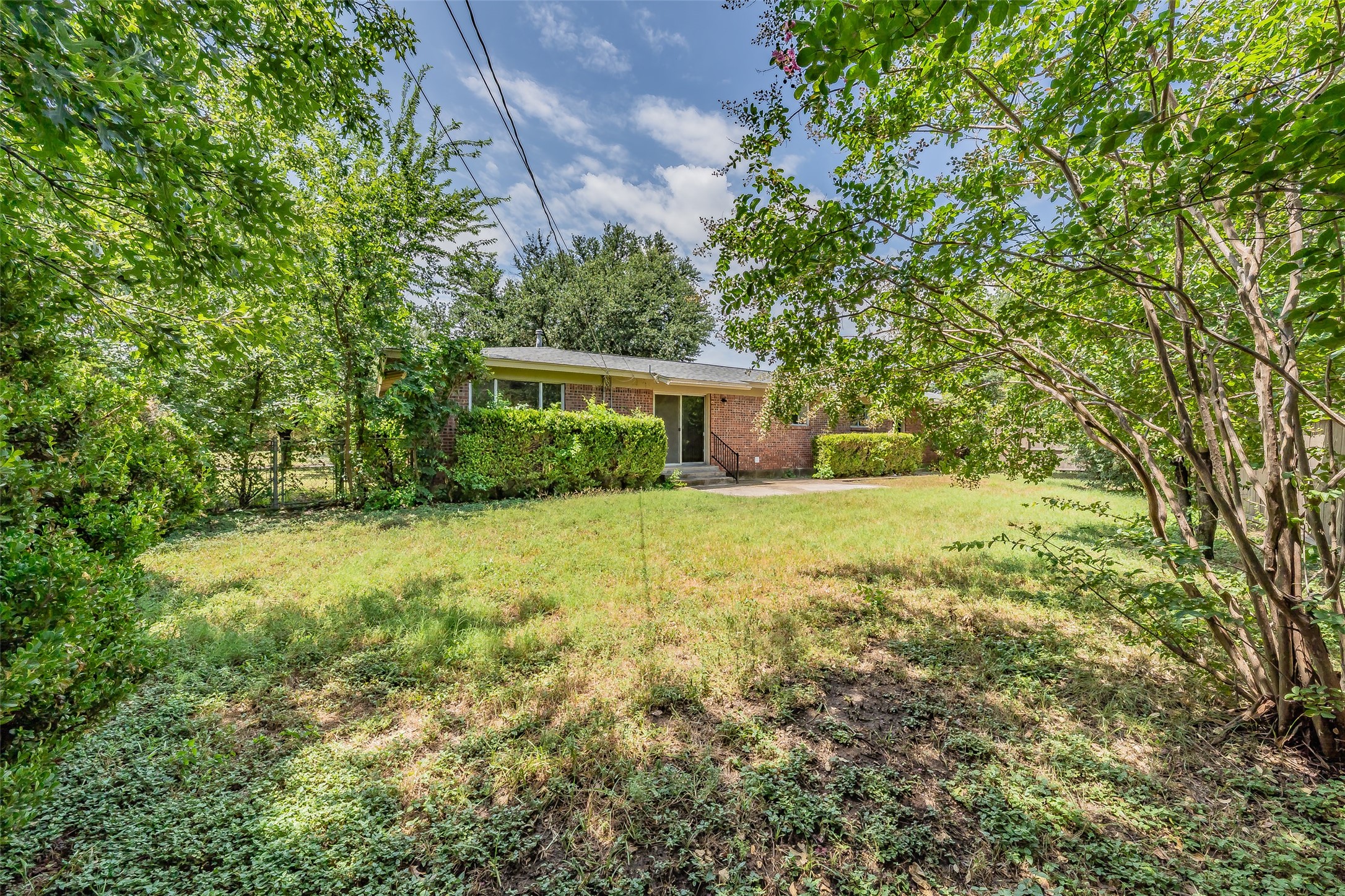 6721 Cylinda Sue Circle