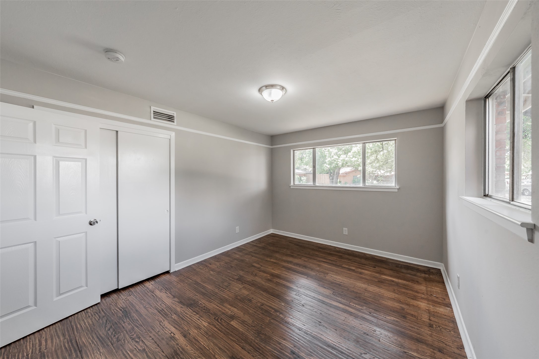 6721 Cylinda Sue Circle