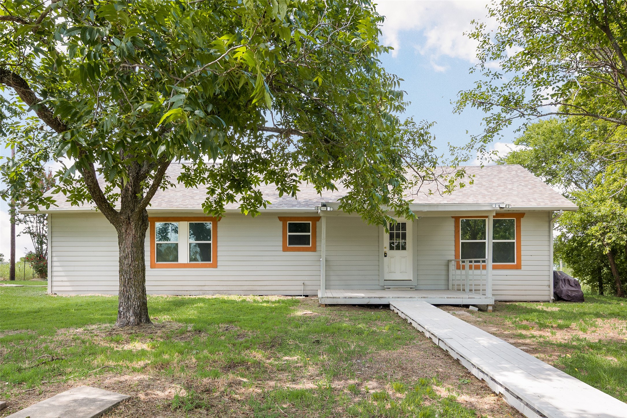 8041 County Road 2584
