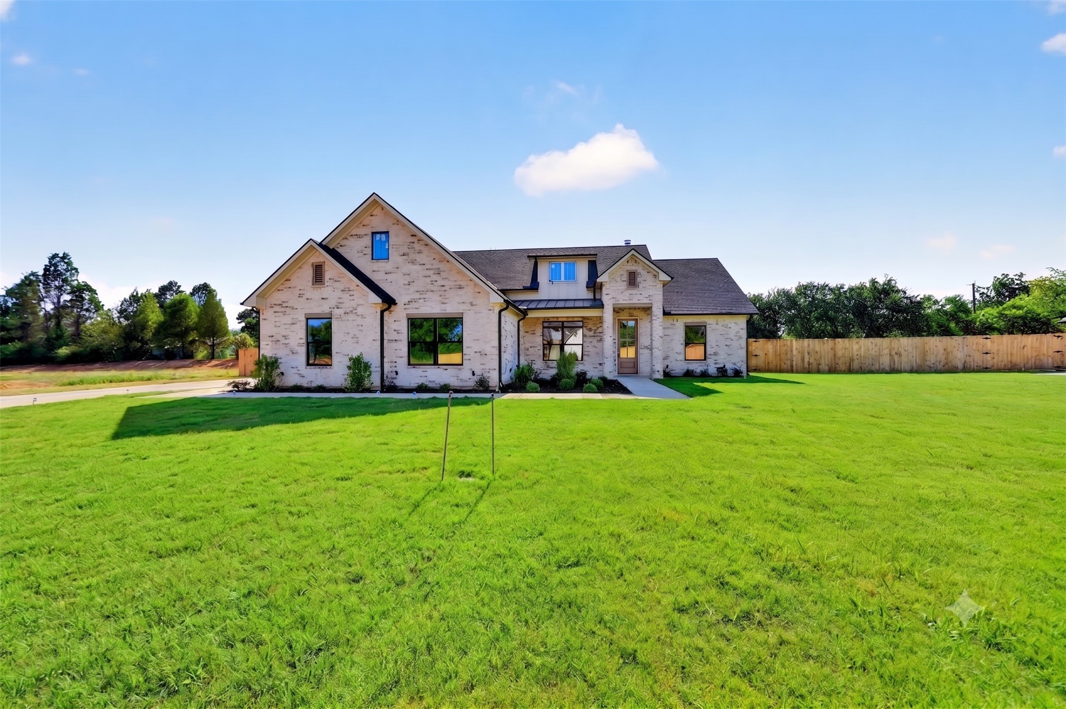 306 Grace Lane