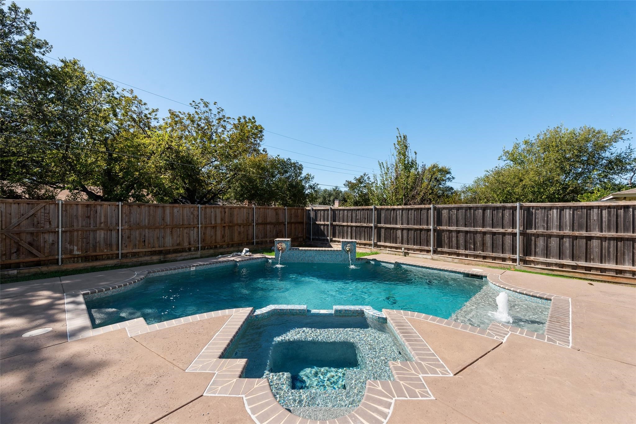 713 Kindred Lane
