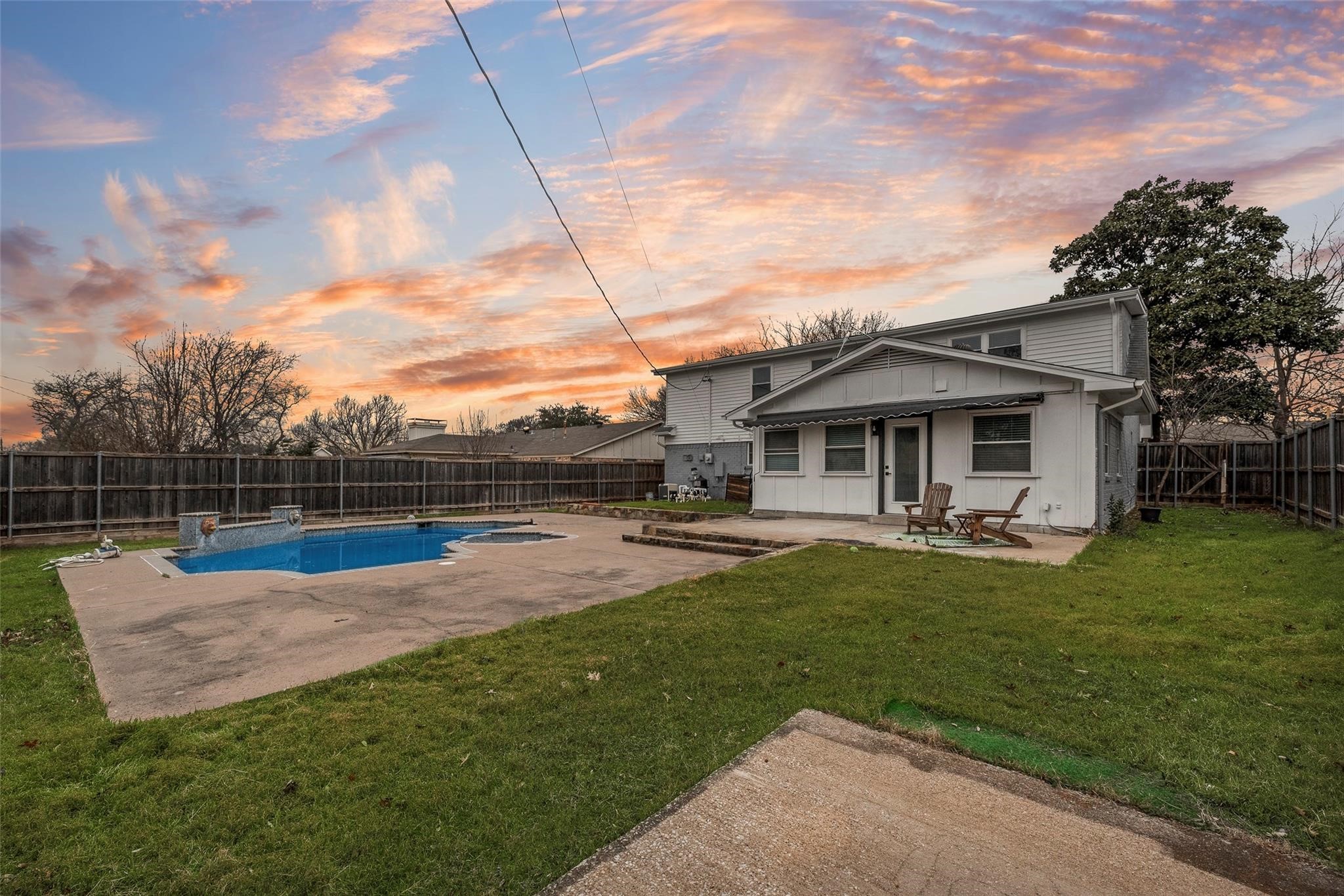 713 Kindred Lane