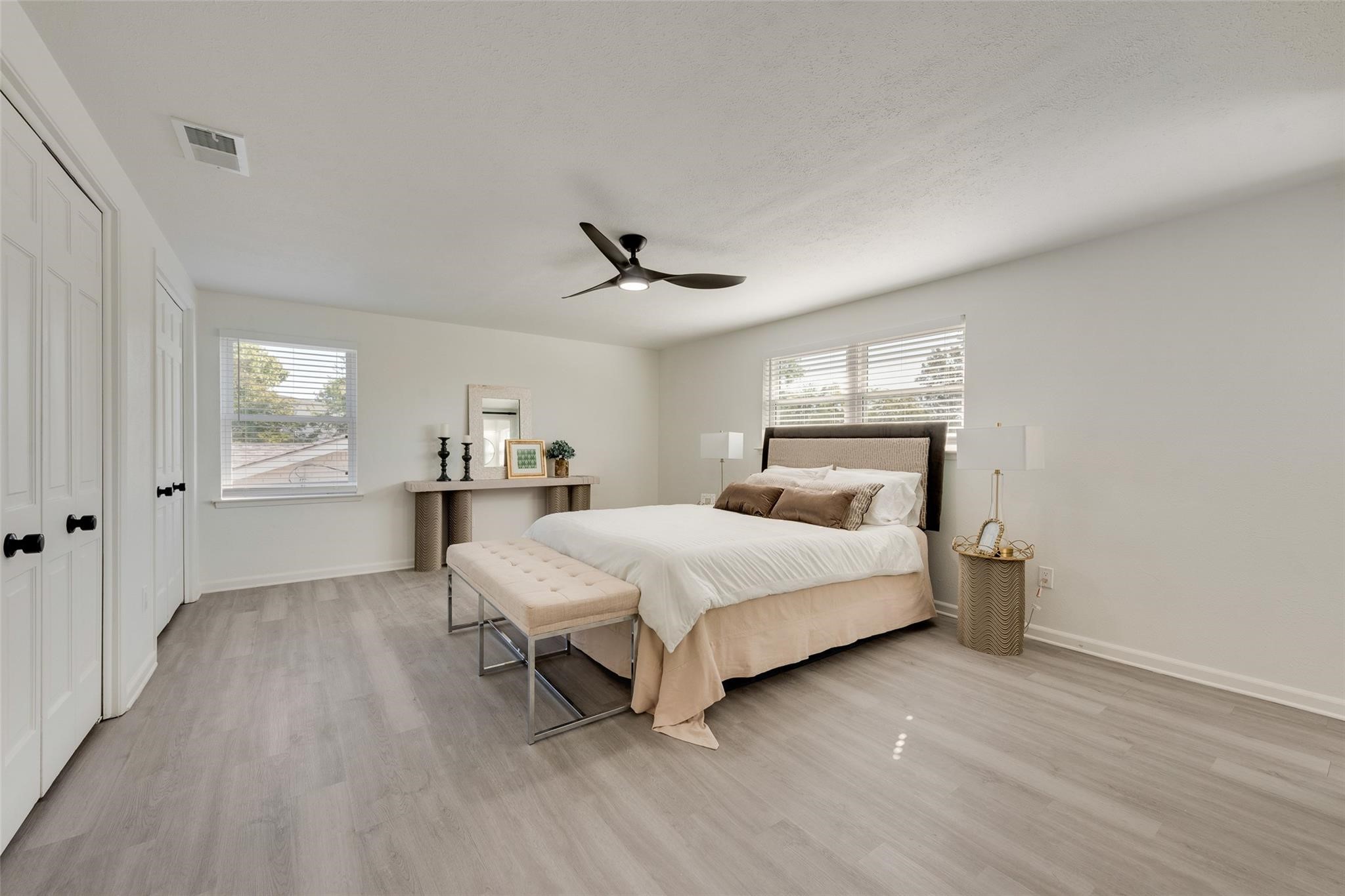 713 Kindred Lane
