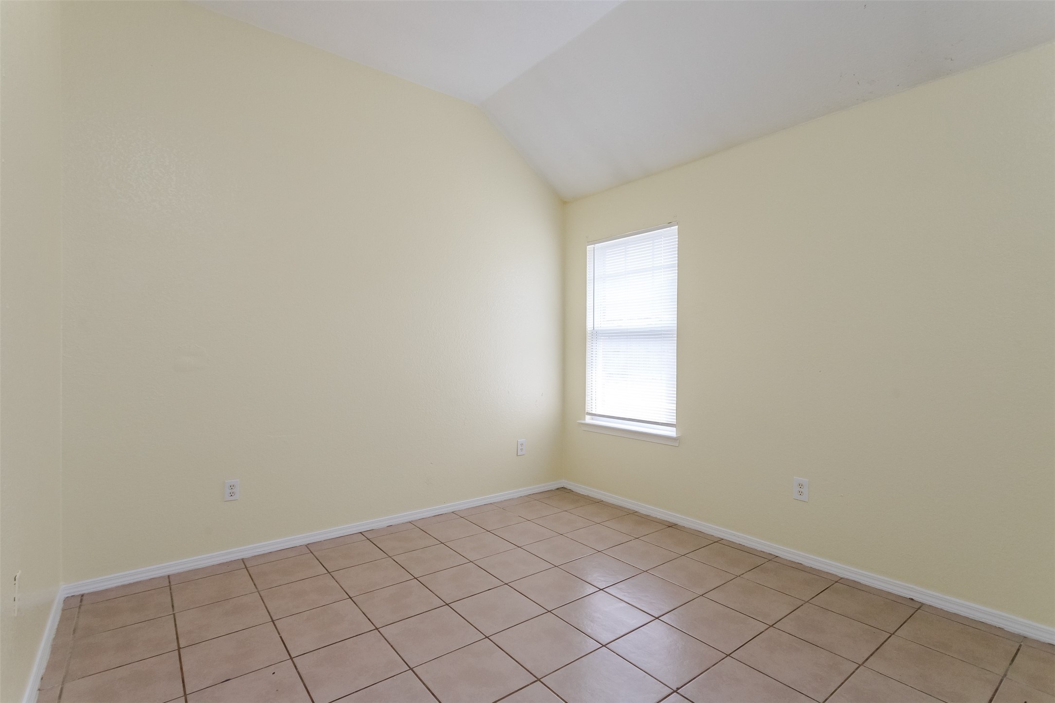 1015 Balkan Drive