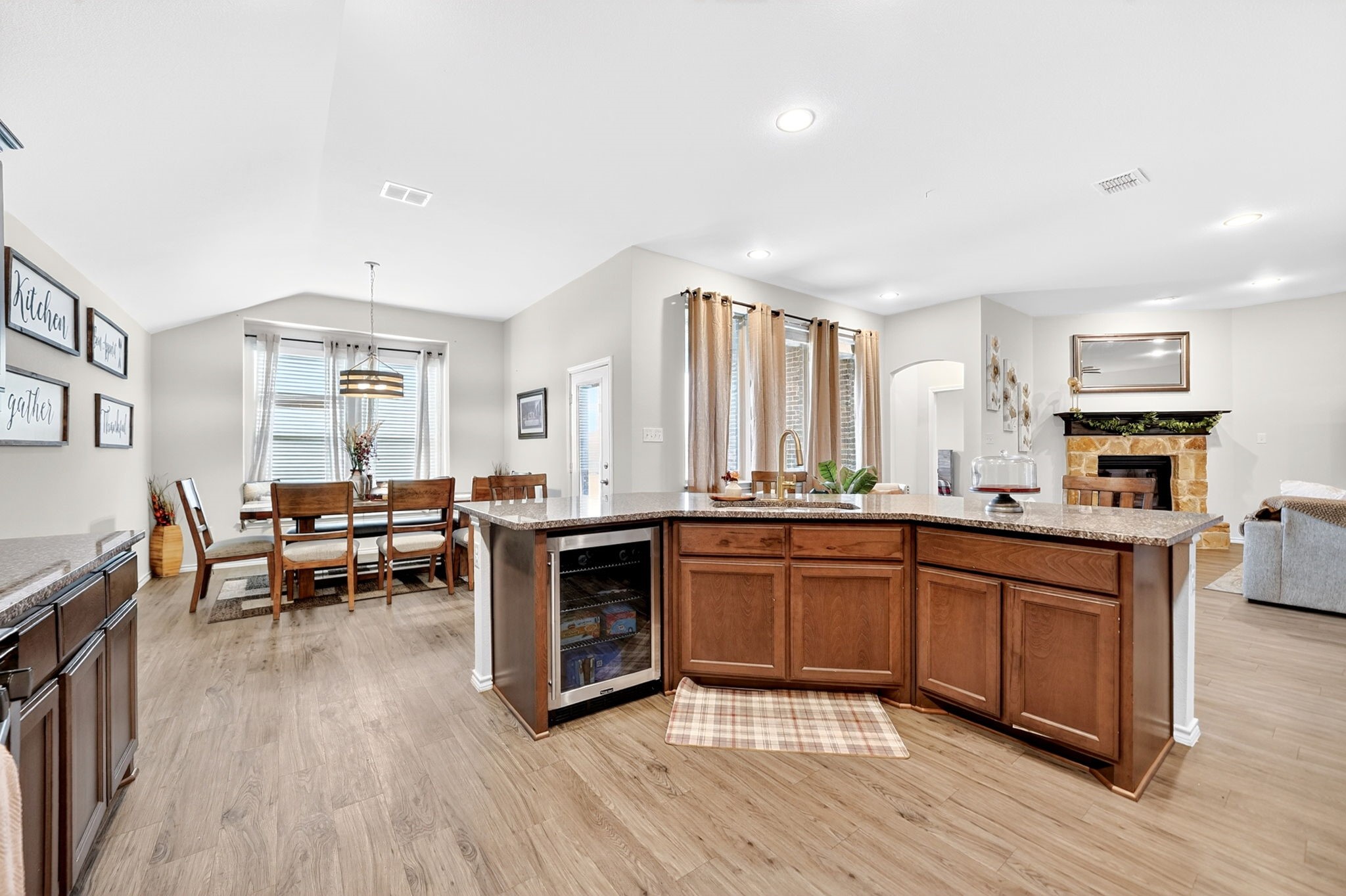 1175 Waterscape Boulevard
