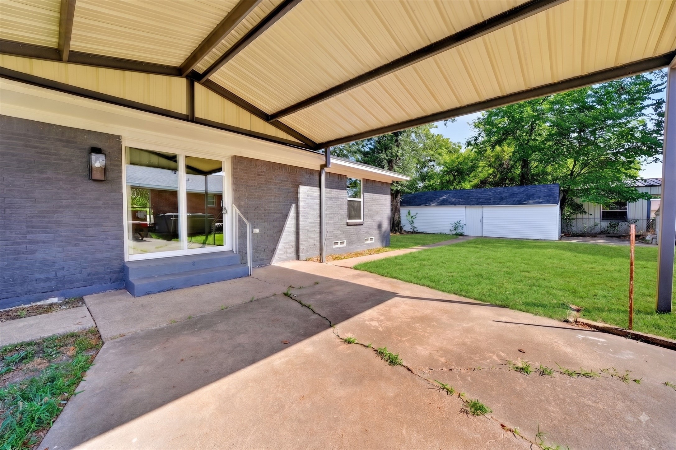 205 N 1st Street
