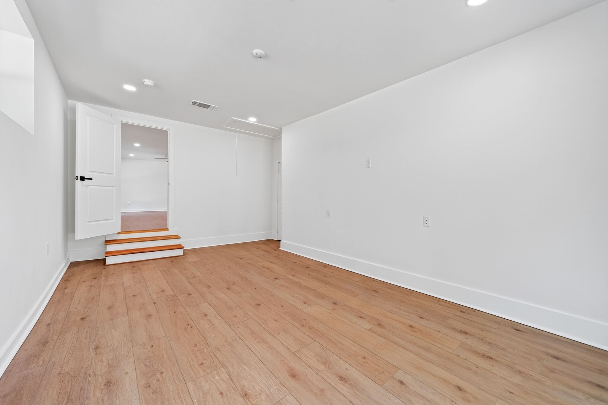 205 N 1st Street