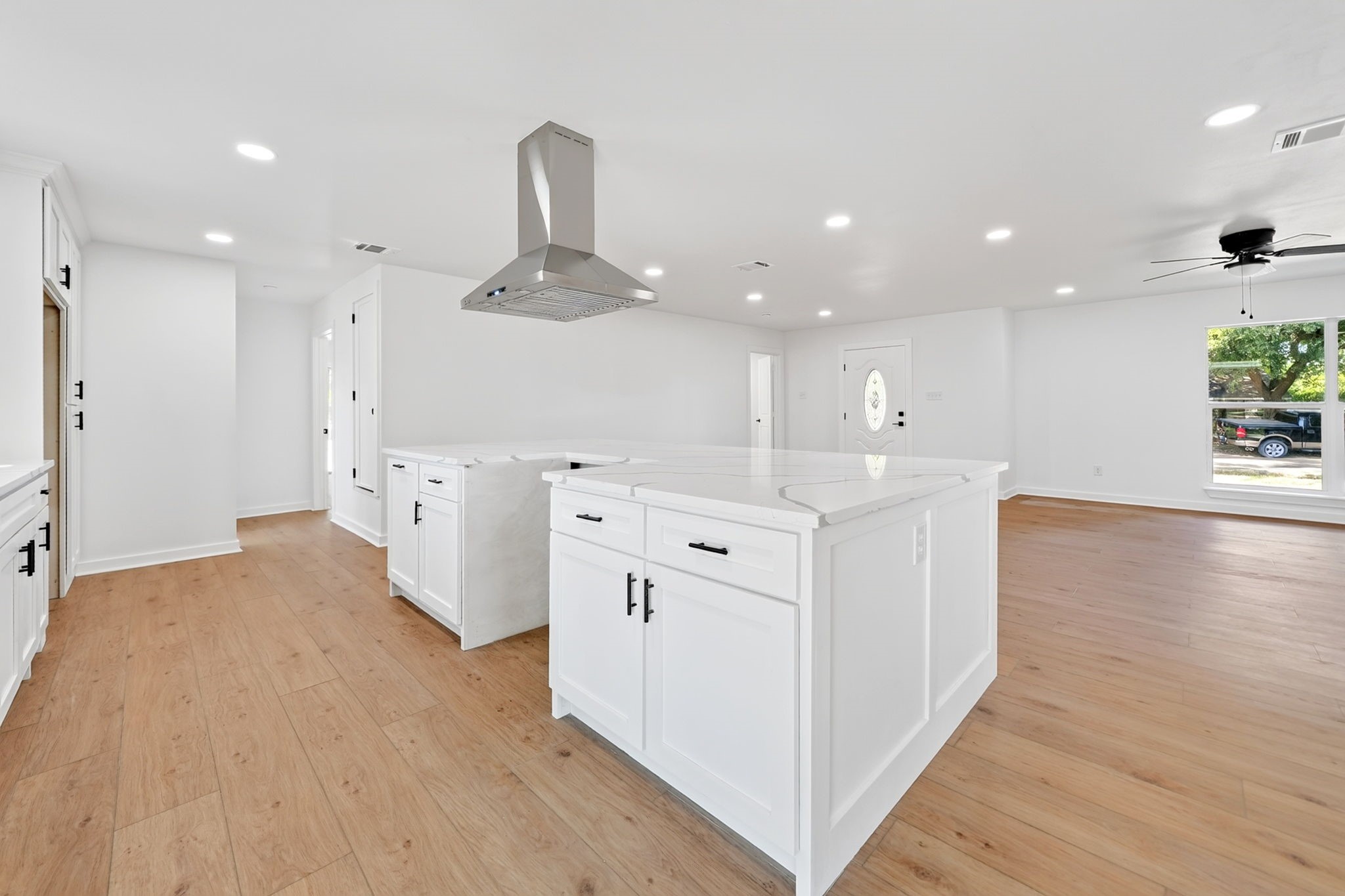 205 N 1st Street