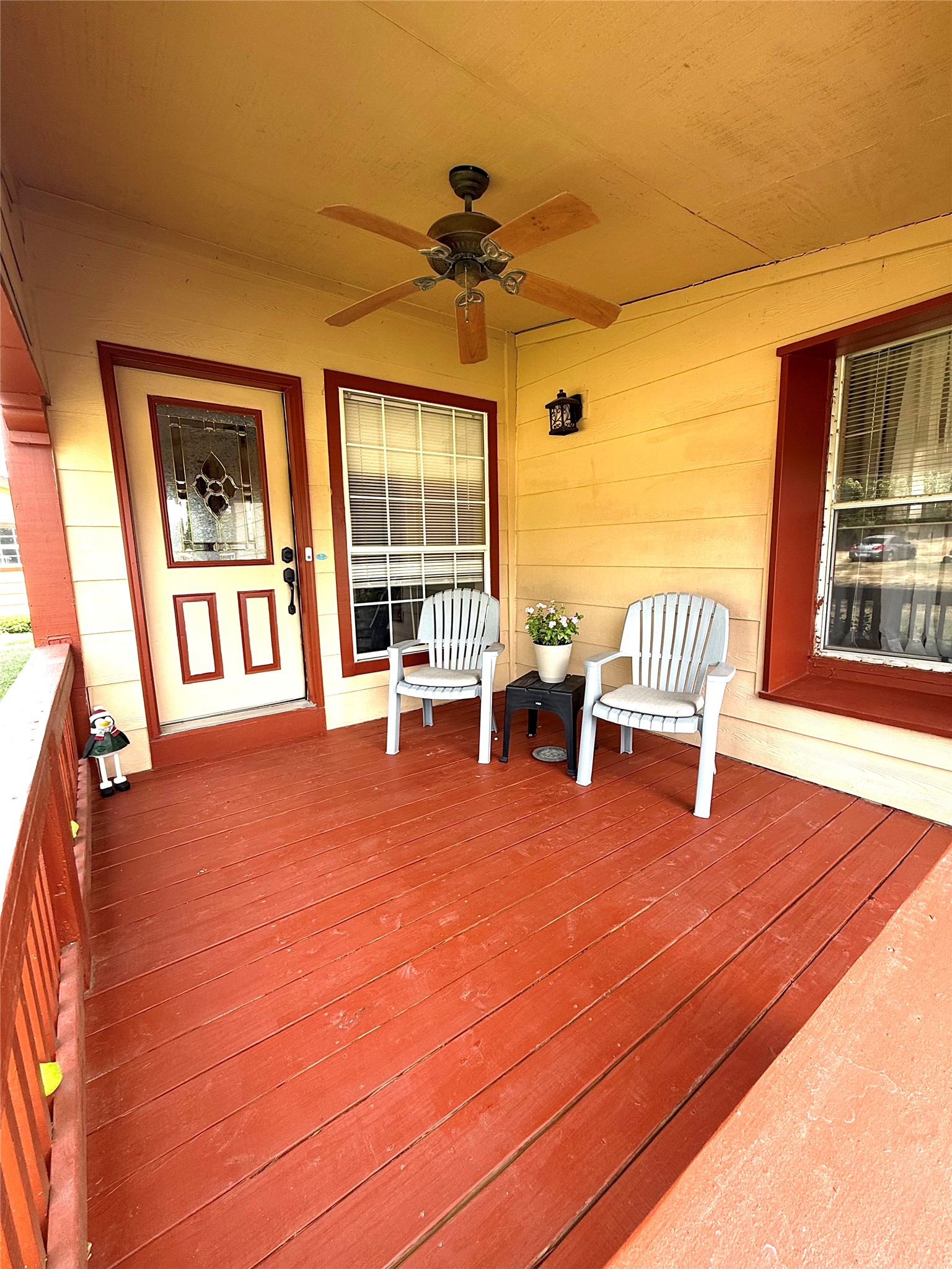 111 Ivy Lane