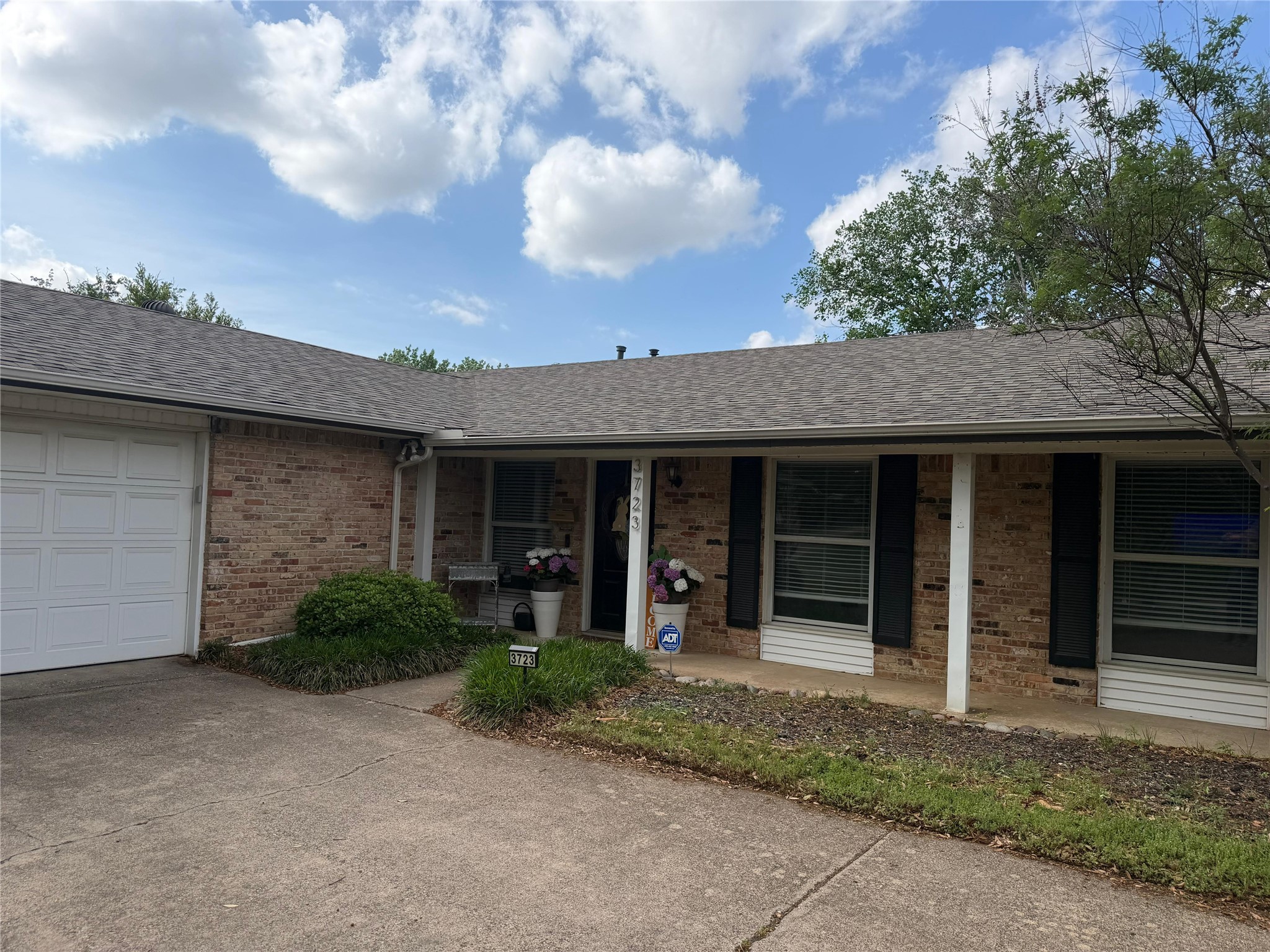 3723 Truesdell Place